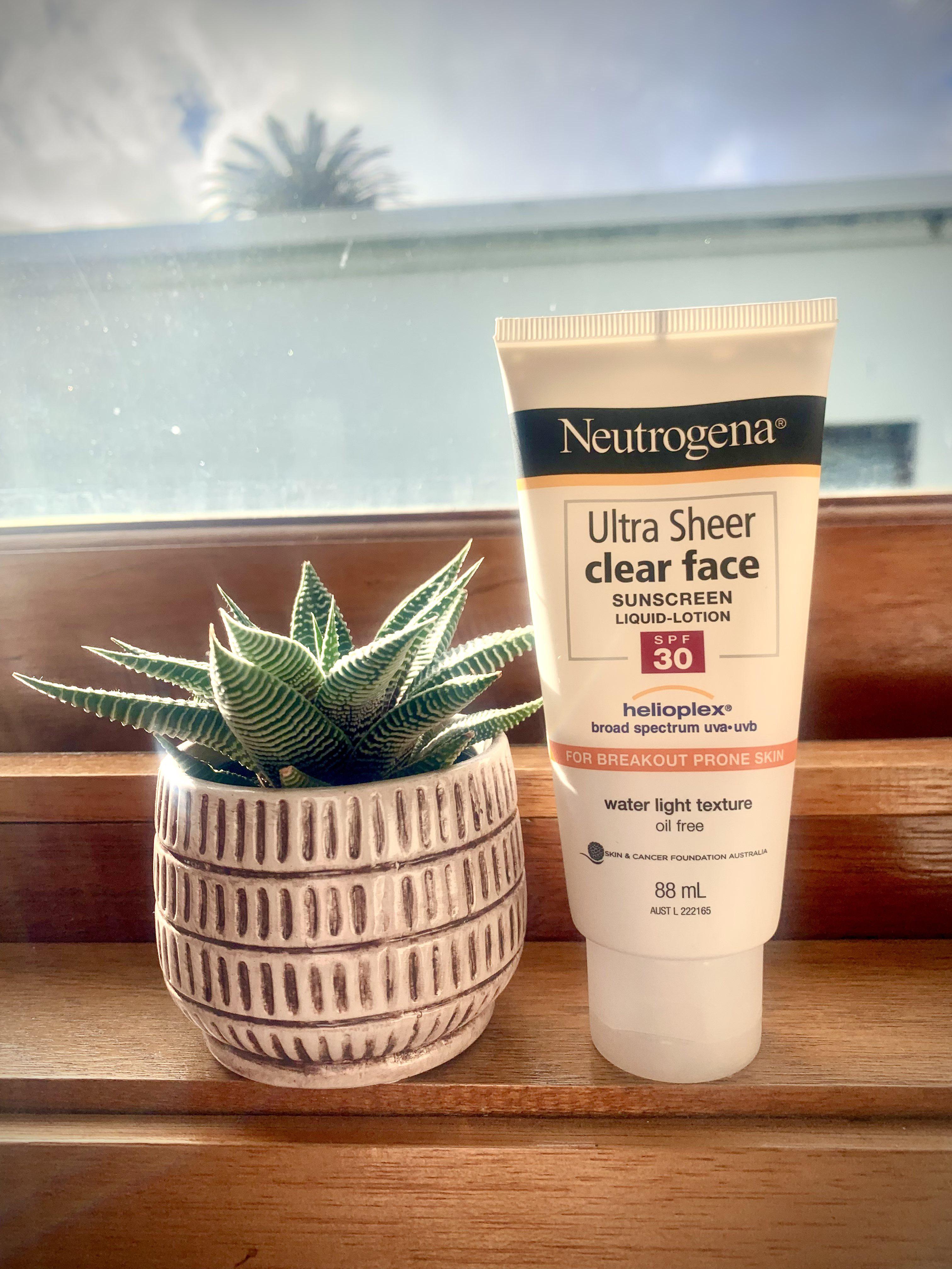 Neutrogena Clear Face BreakoutFree SPF 30 review! r/AusSkincare