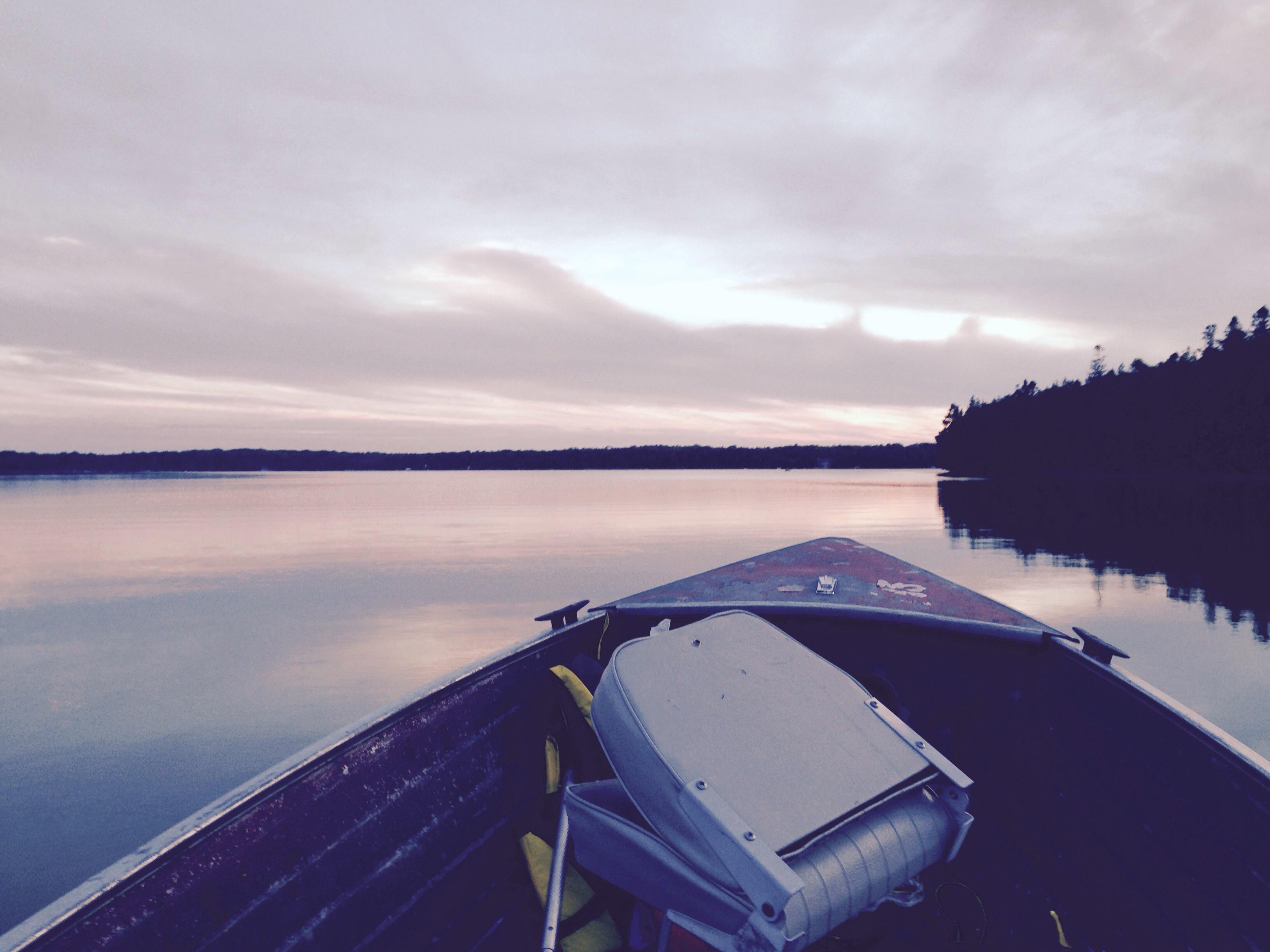 Beautiful Cameron Lake, just outside Tobermory, Ontario r/pics