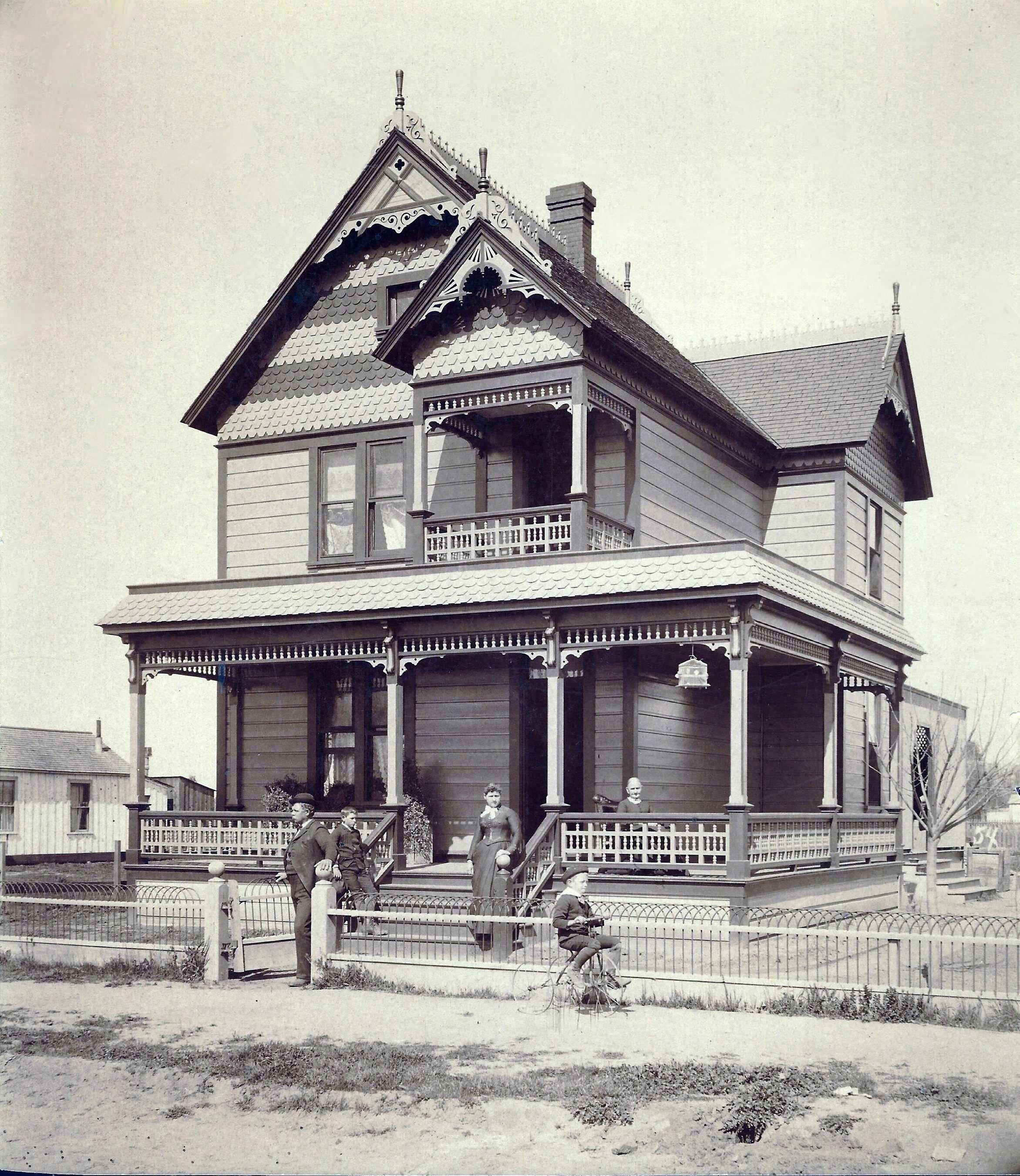 Great (x 4) Uncle Sam Cline’s house. Selma, CA 1890. r/TheWayWeWere