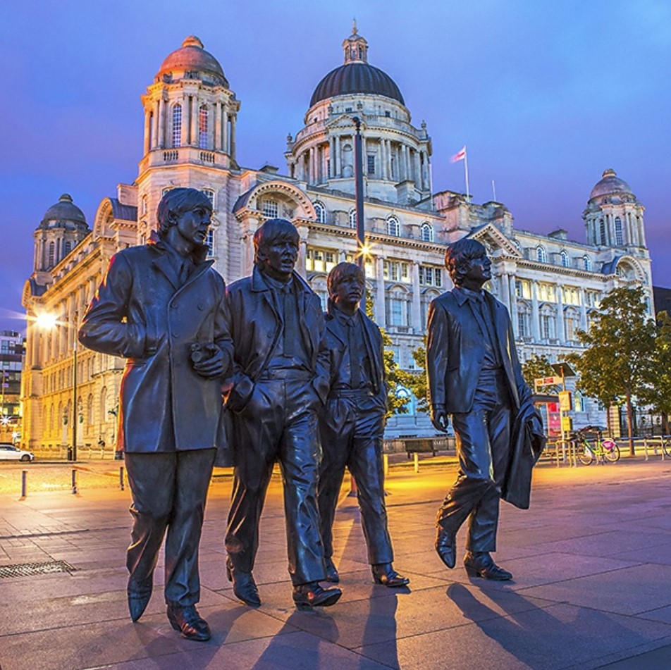 Sculpture of the Beatles by Andy Edwards, Pier Head, Liverpool. r