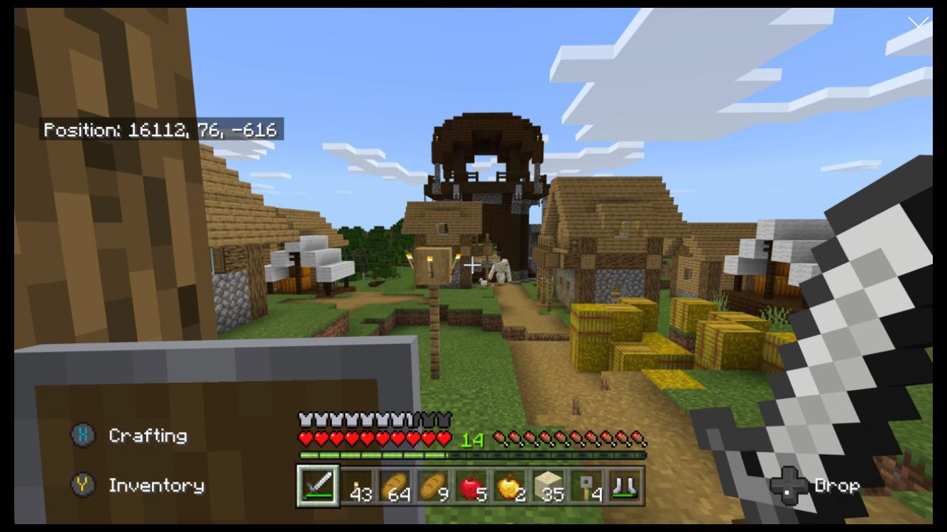 Weird spawn, pillager town inside the village r/Minecraft