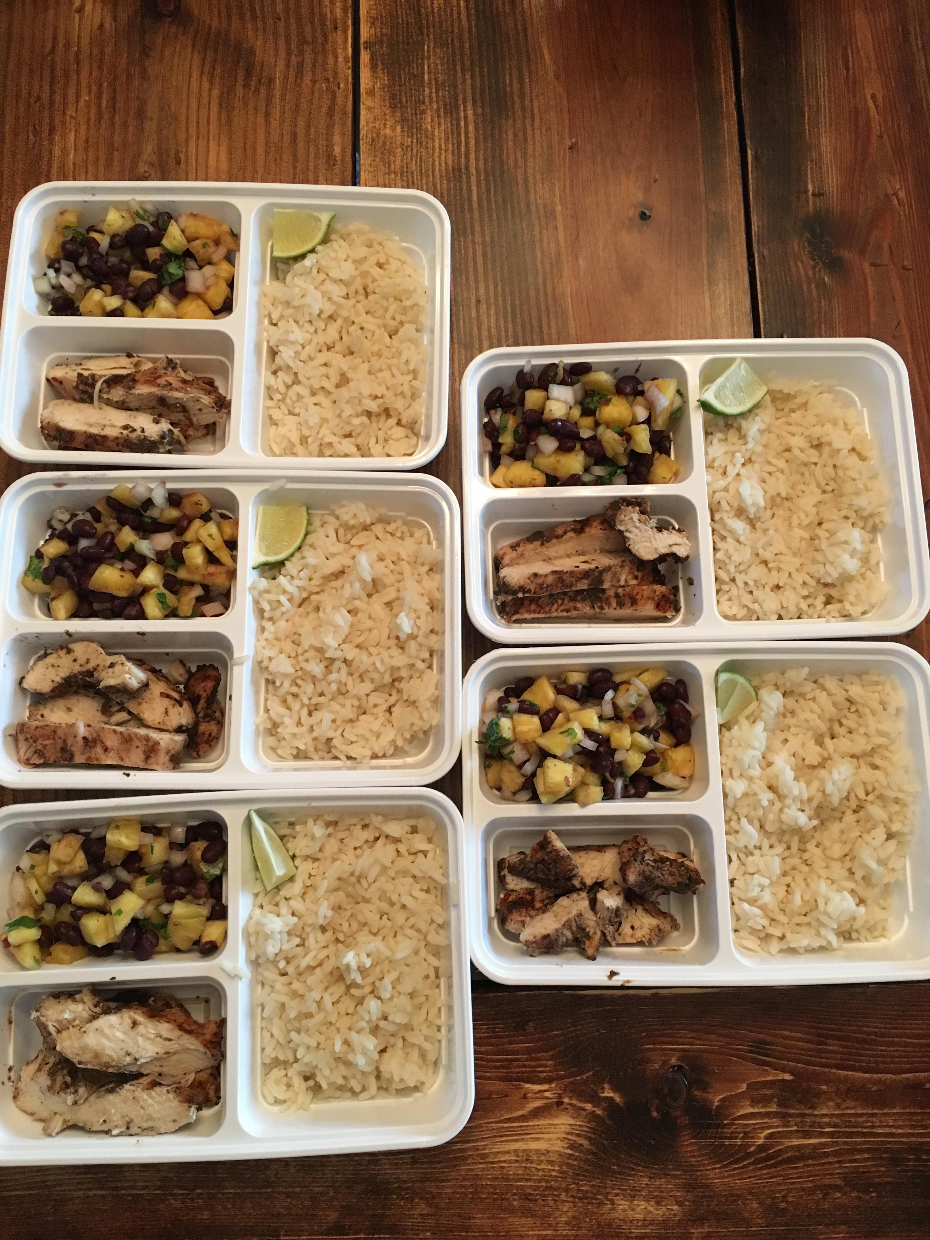 Jerk chicken with black bean and pineapple salsa r/MealPrepSunday