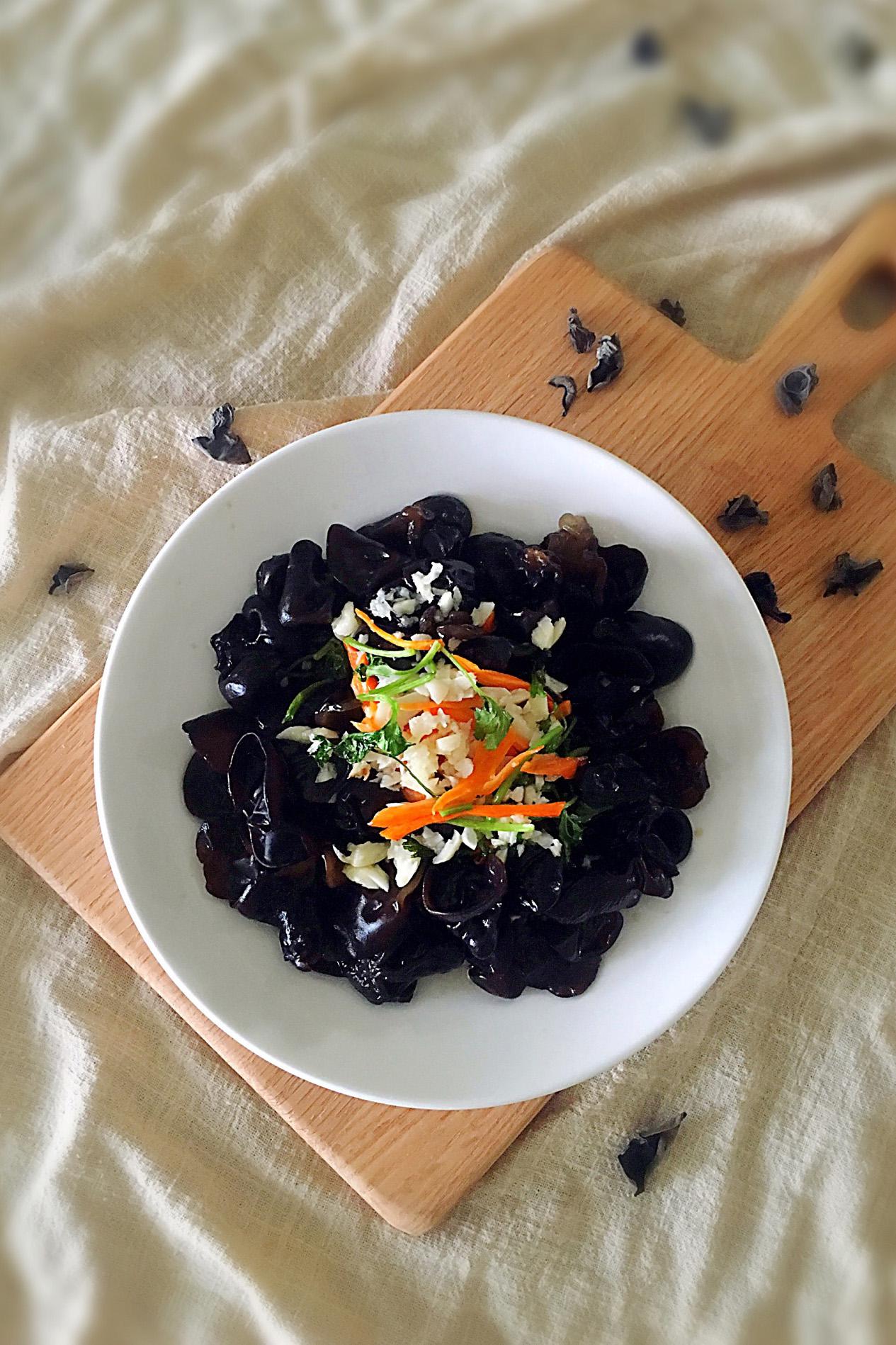 WOOD EAR MUSHROOM SALAD r/vegan