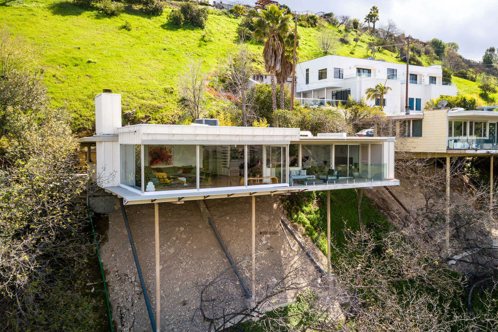 Stilt House, California, USA (1966) by Richard Neutra r