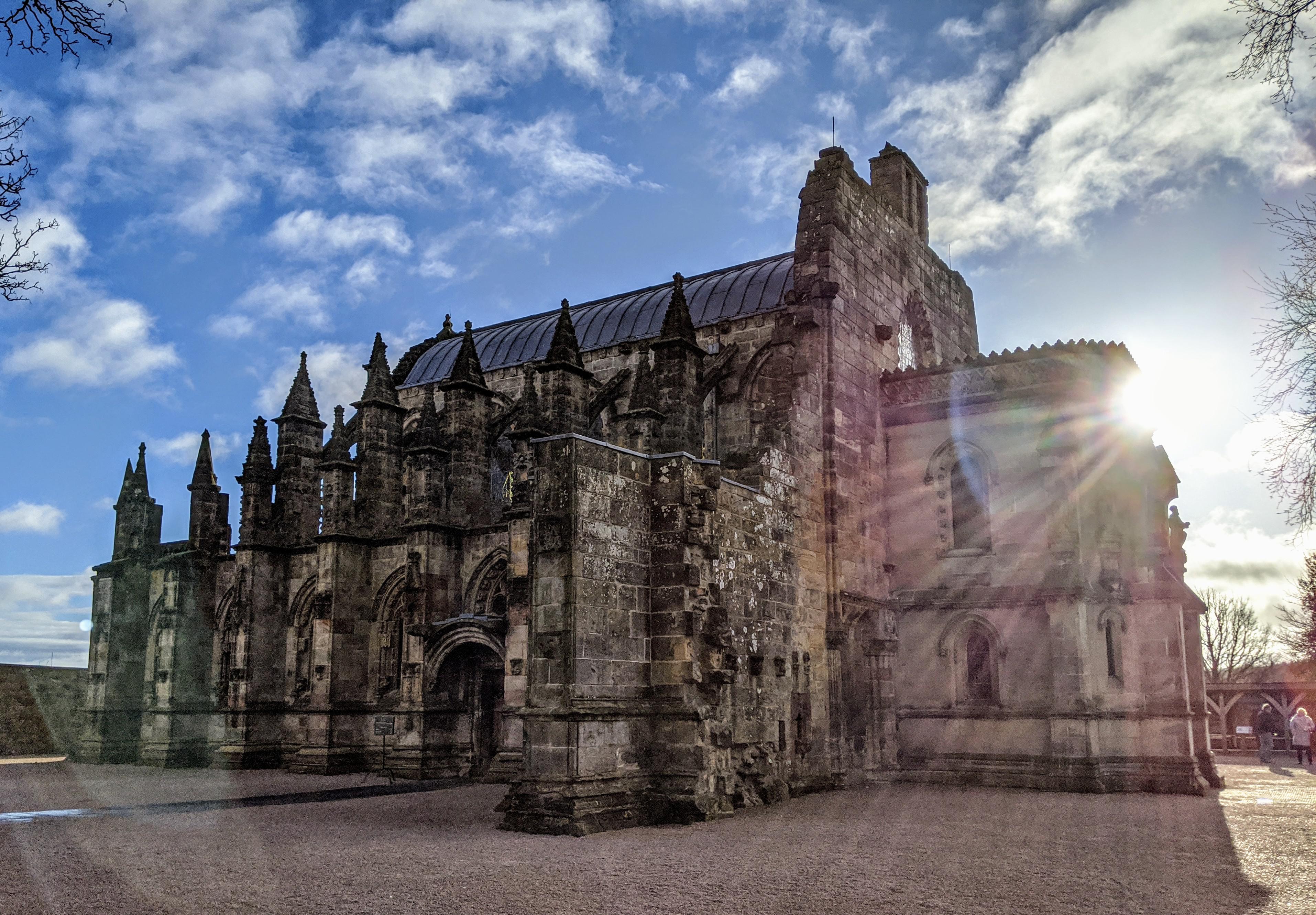 Rosslyn Chapel, Edinburgh, Scotland! r/pics