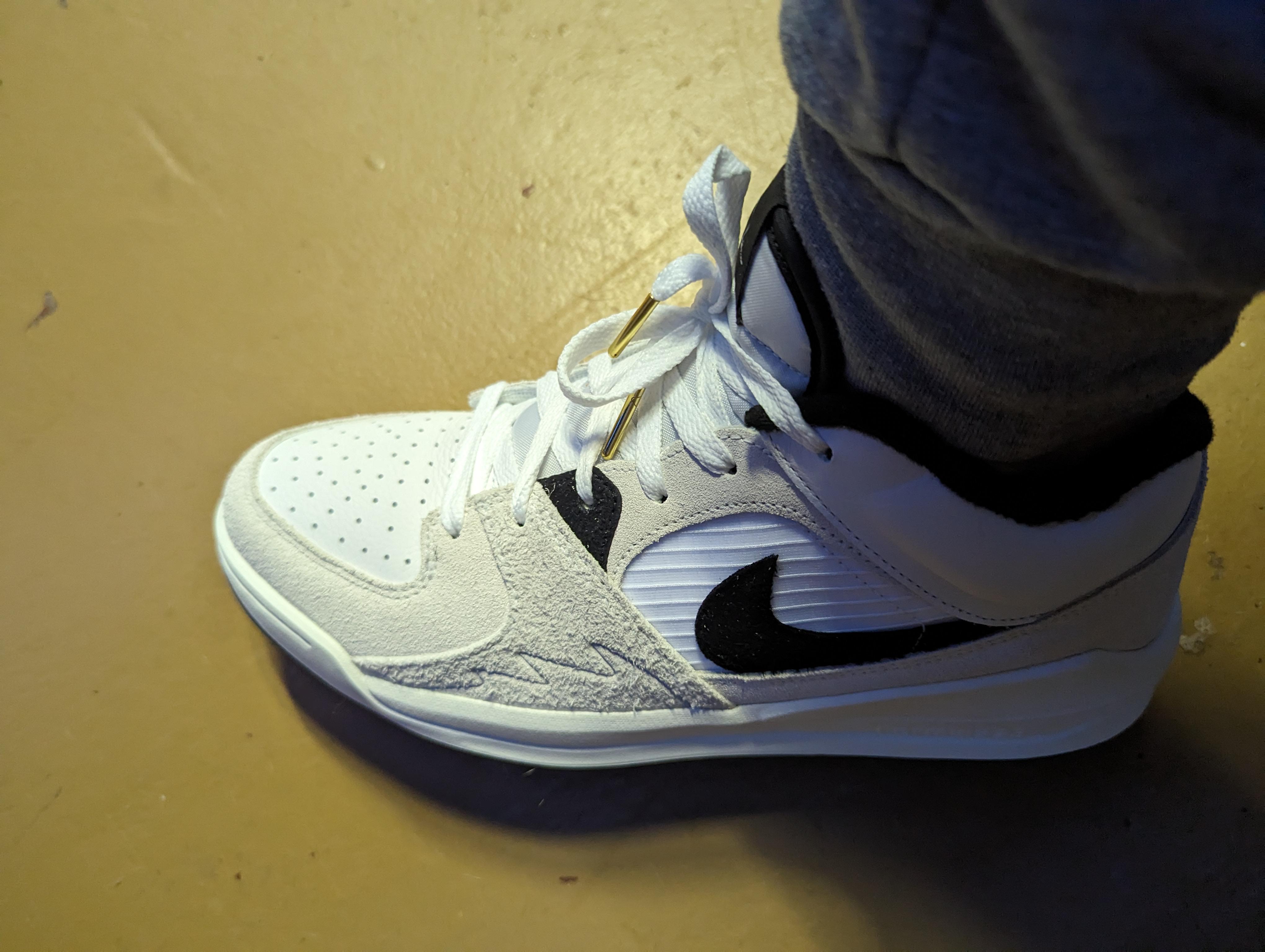 Straight to feet, feel light Jordan Stadium 90 r/SNKRS