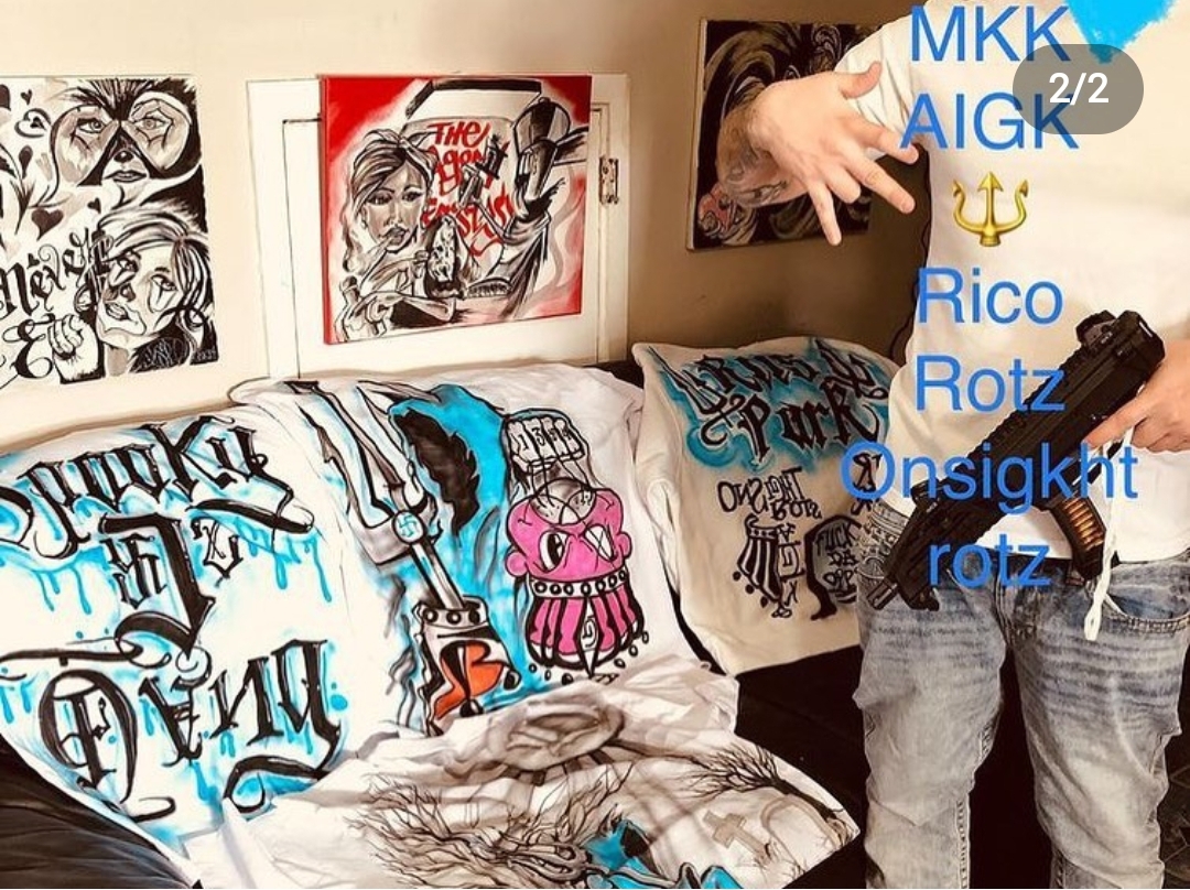 Maniac Latin Disciples from Death Trap Pimps dissing MKs IGs and OAs