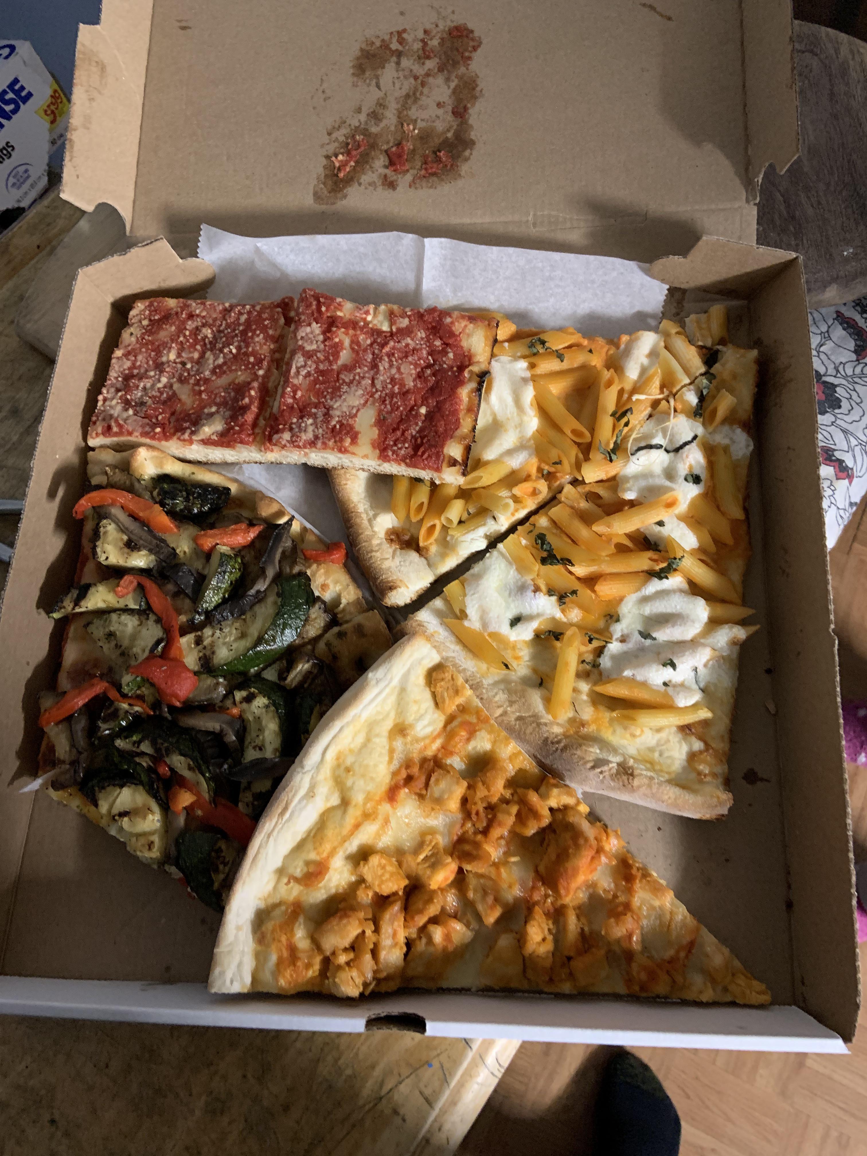 Gino’s Pizzeria in Jersey City, NJ 3.99 r/toogoodtogo