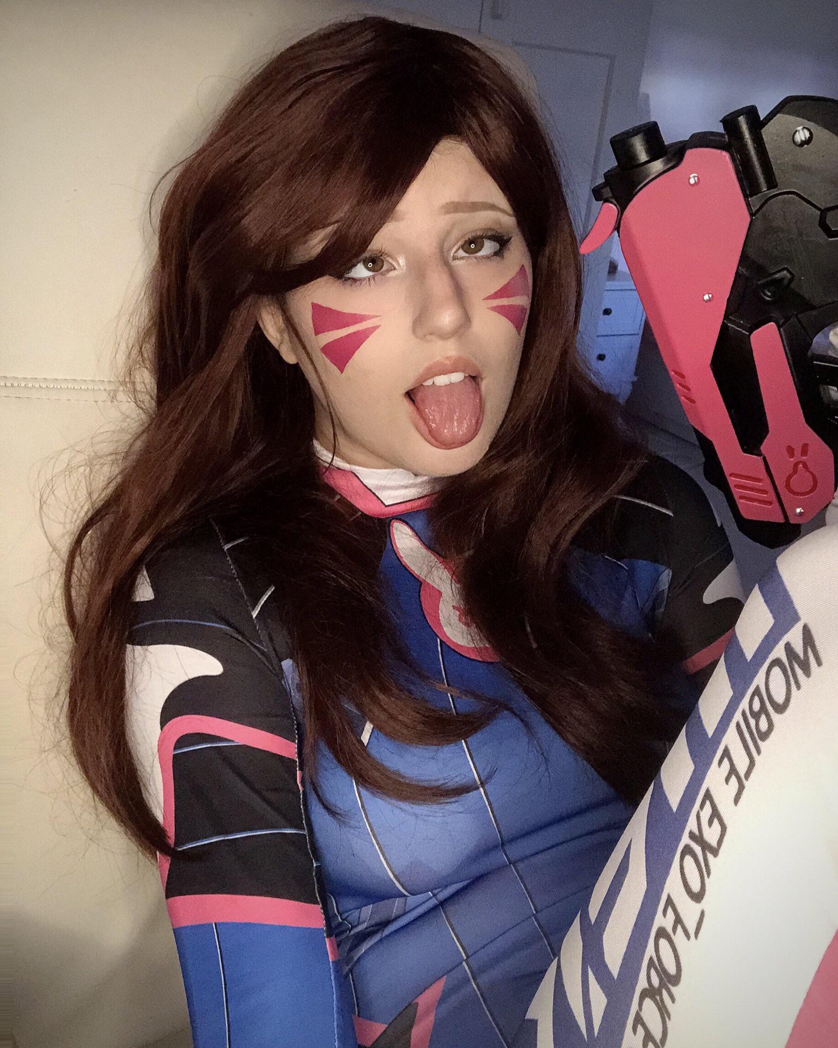 My Dva cosplay! : DVaNSFW