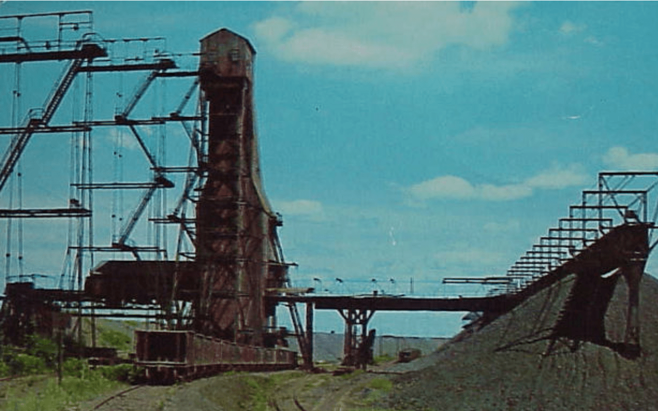 The Montreal Iron Mine, Montreal, Wisconsin ca. 1950s. [1282 x 800] r