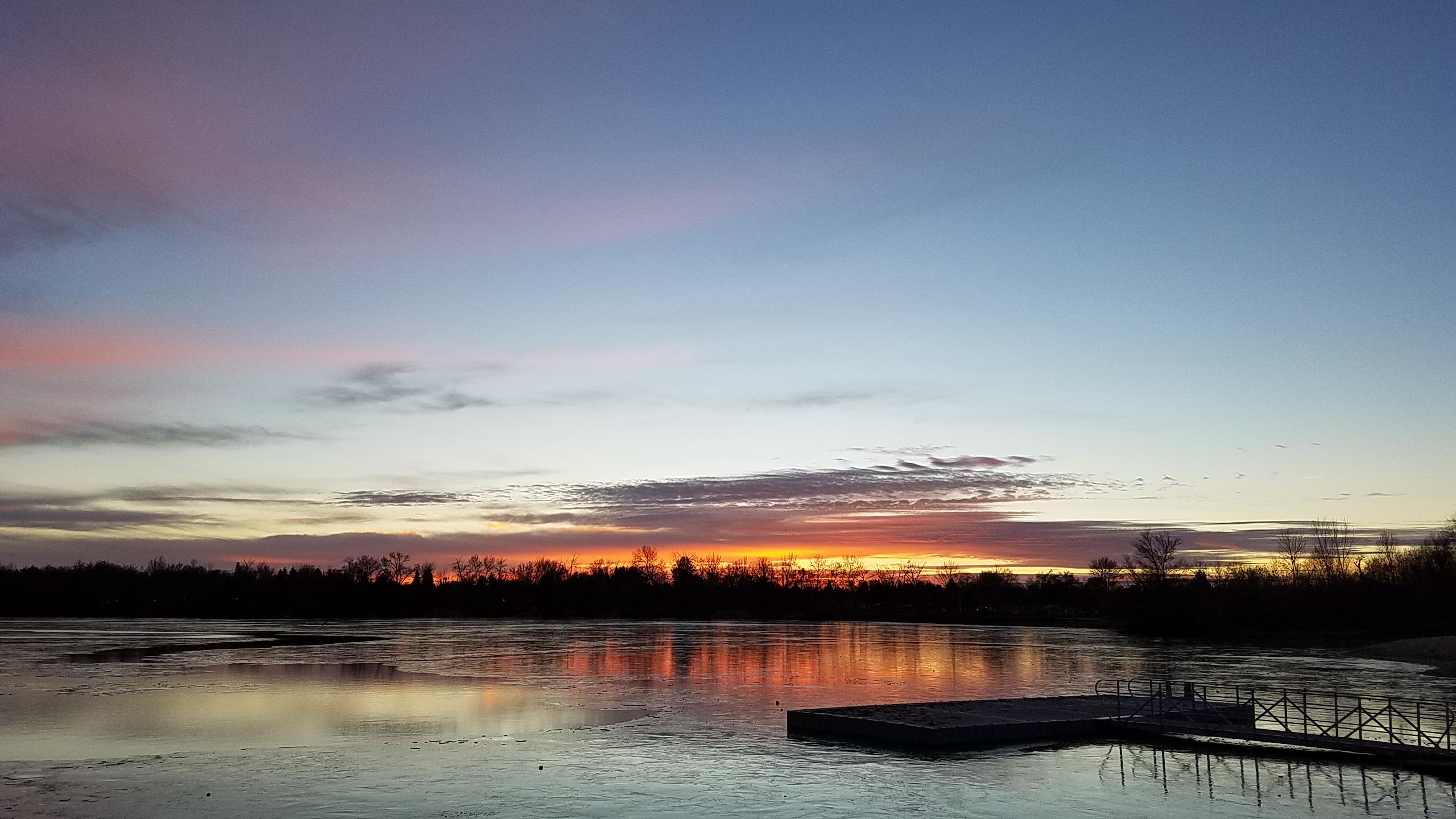 Quinn's Pond for the first sunset of the year r/Boise