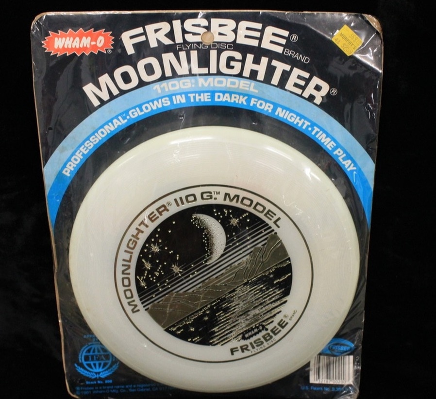 Frisbee Moonlighter (glow in the dark) r/nostalgia