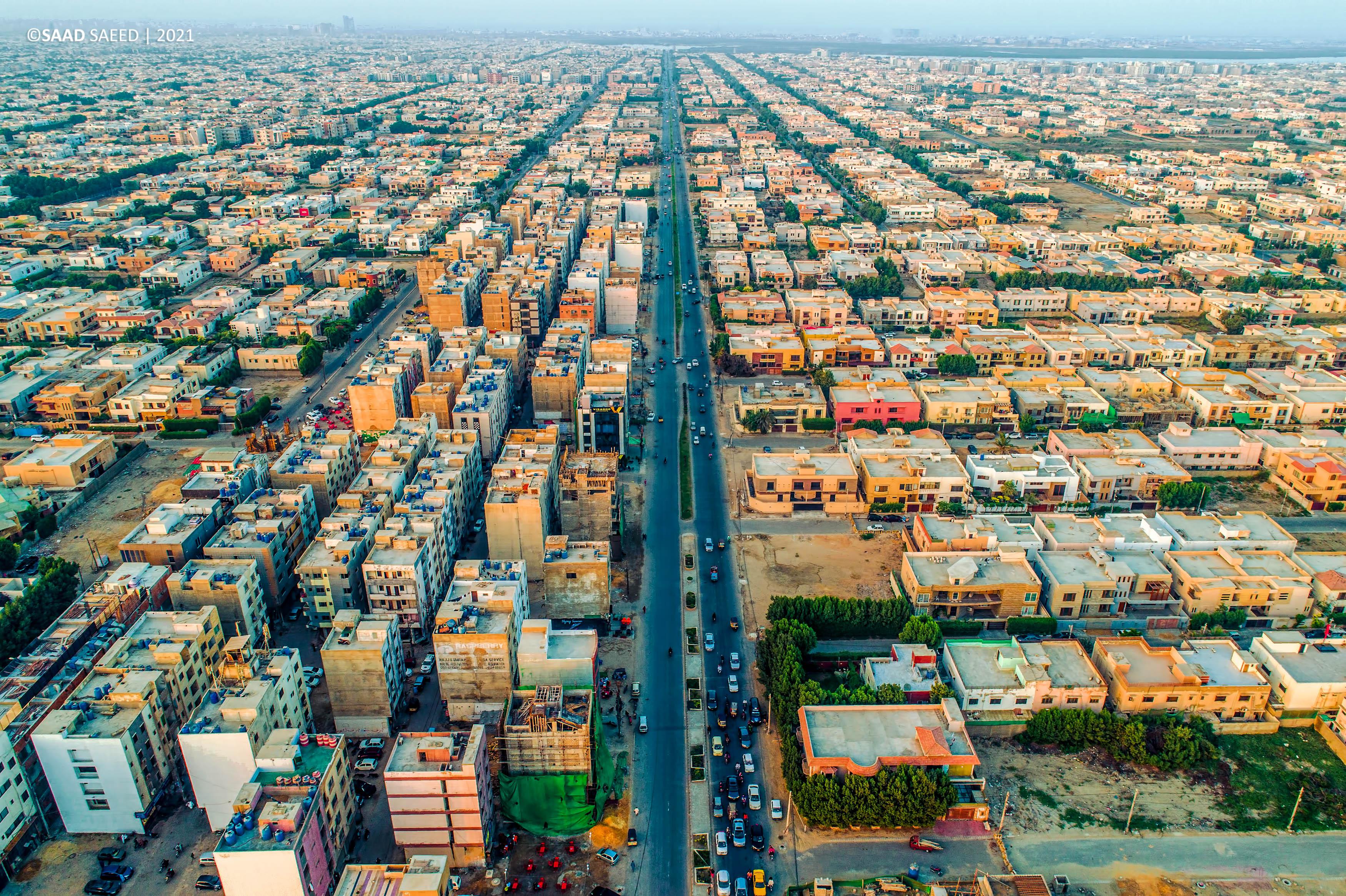 KhayabaneIttehad, DHA, Karachi. r/pakistan
