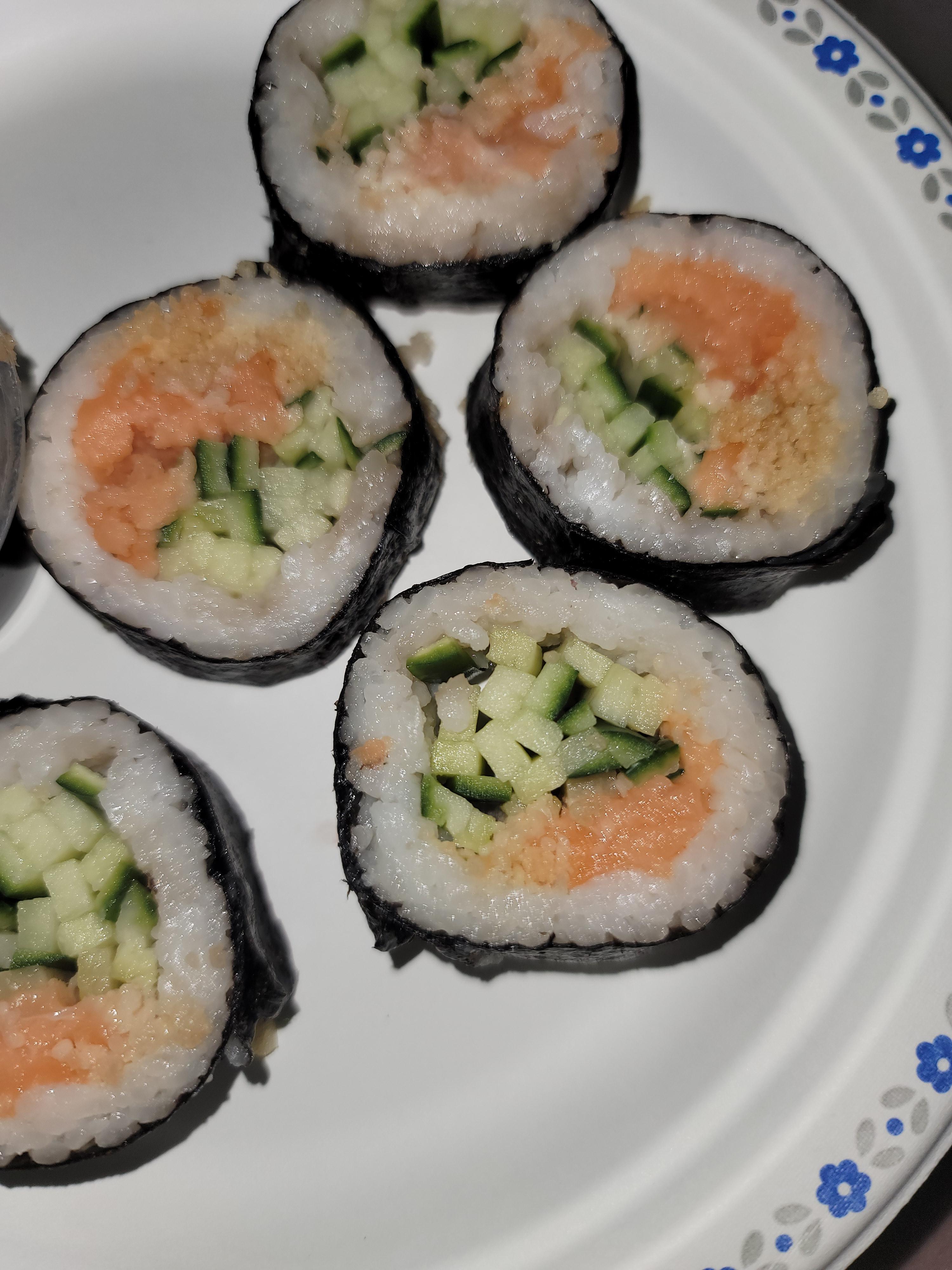 What's wrong with my Note 20 ultra camera? It's so blurry. How can I