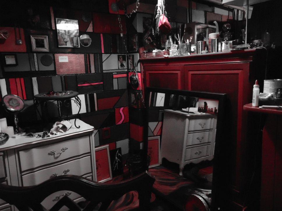 I Can't Decide If This Belongs Here, My Crowded Bedroom Through a Filter [1039 x 761] r