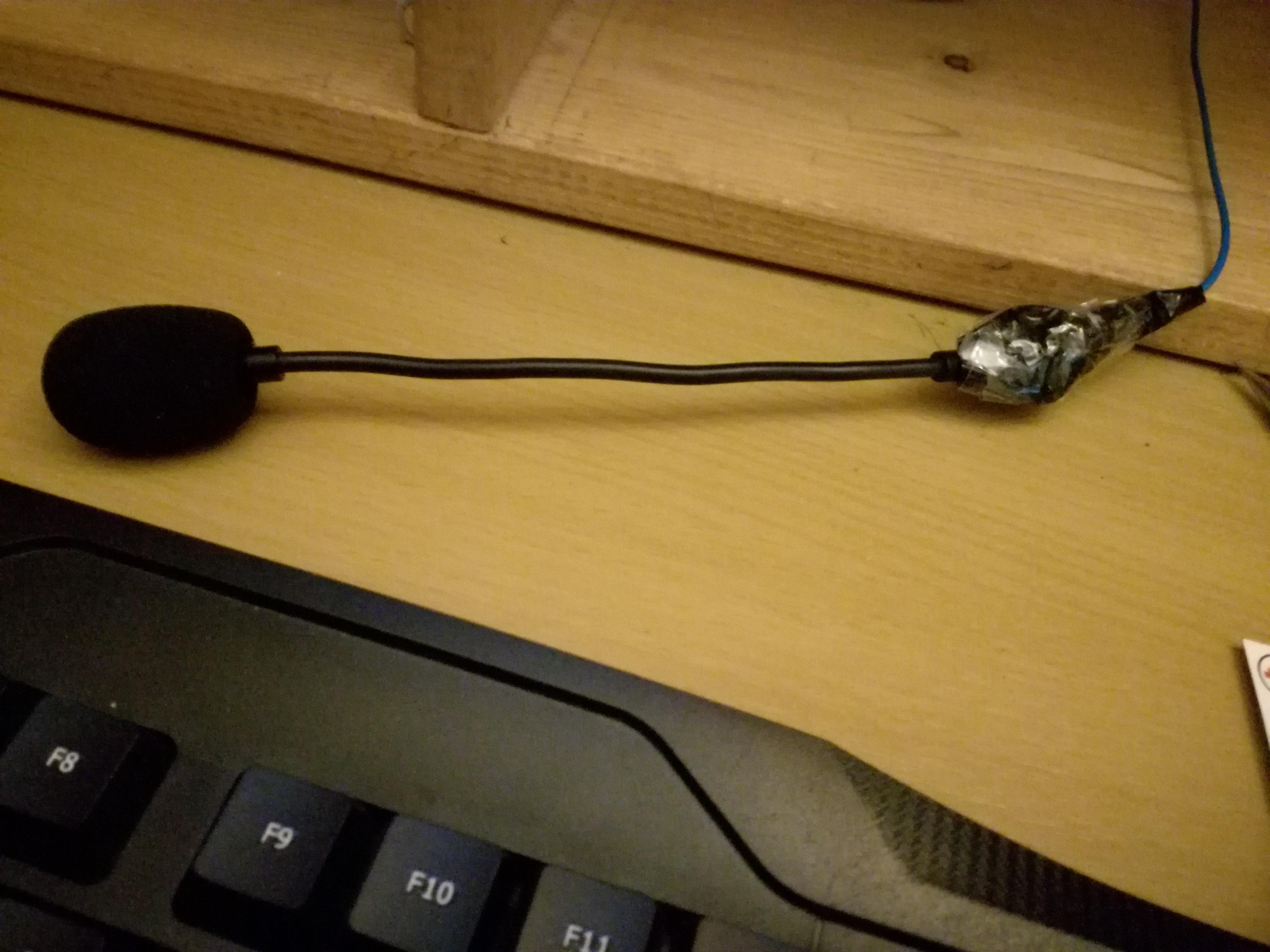 My microphone headphone's headphone part (speakers) broke but the