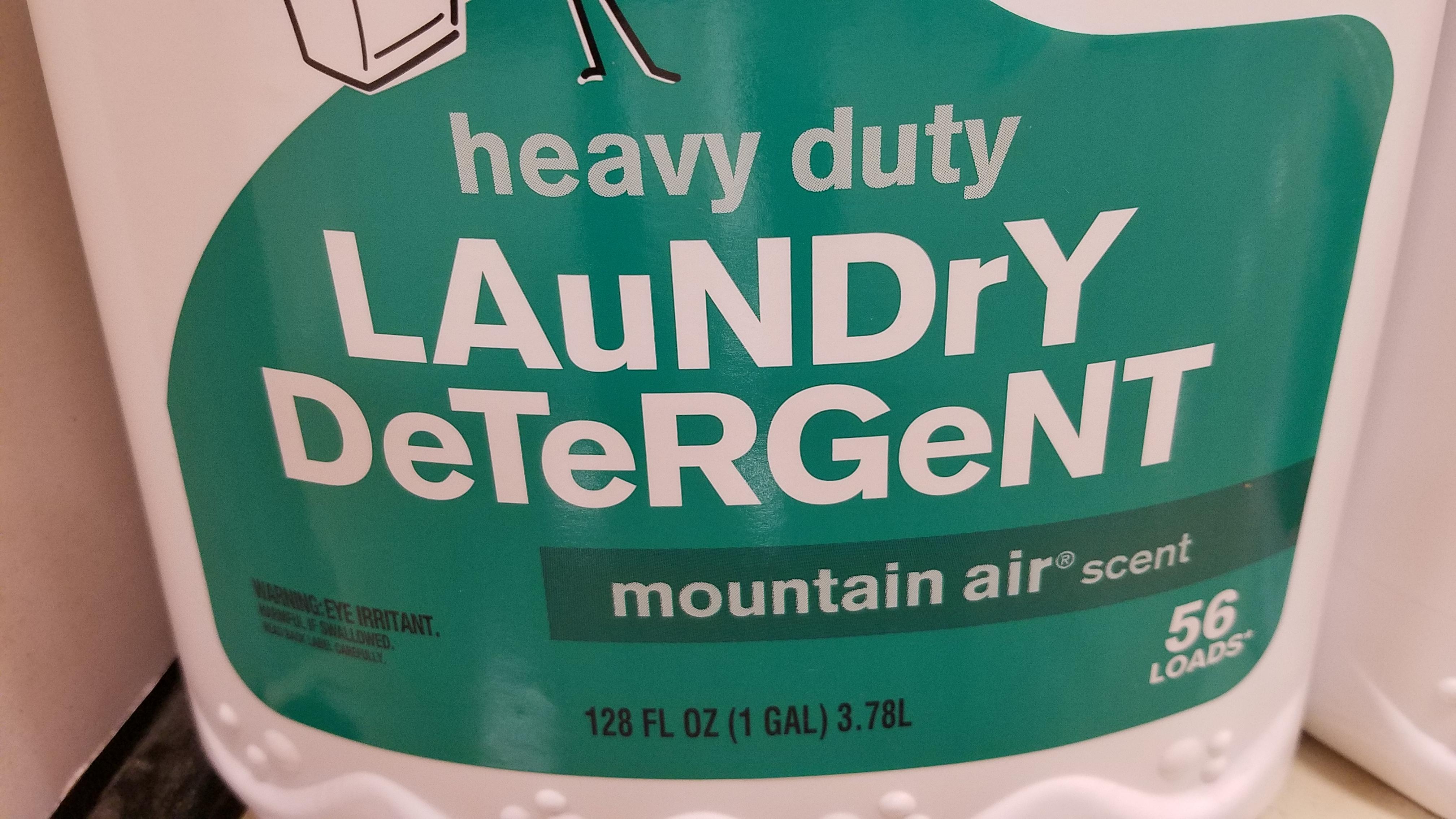LAuNDrY DeTeRGeNT r/CrappyDesign