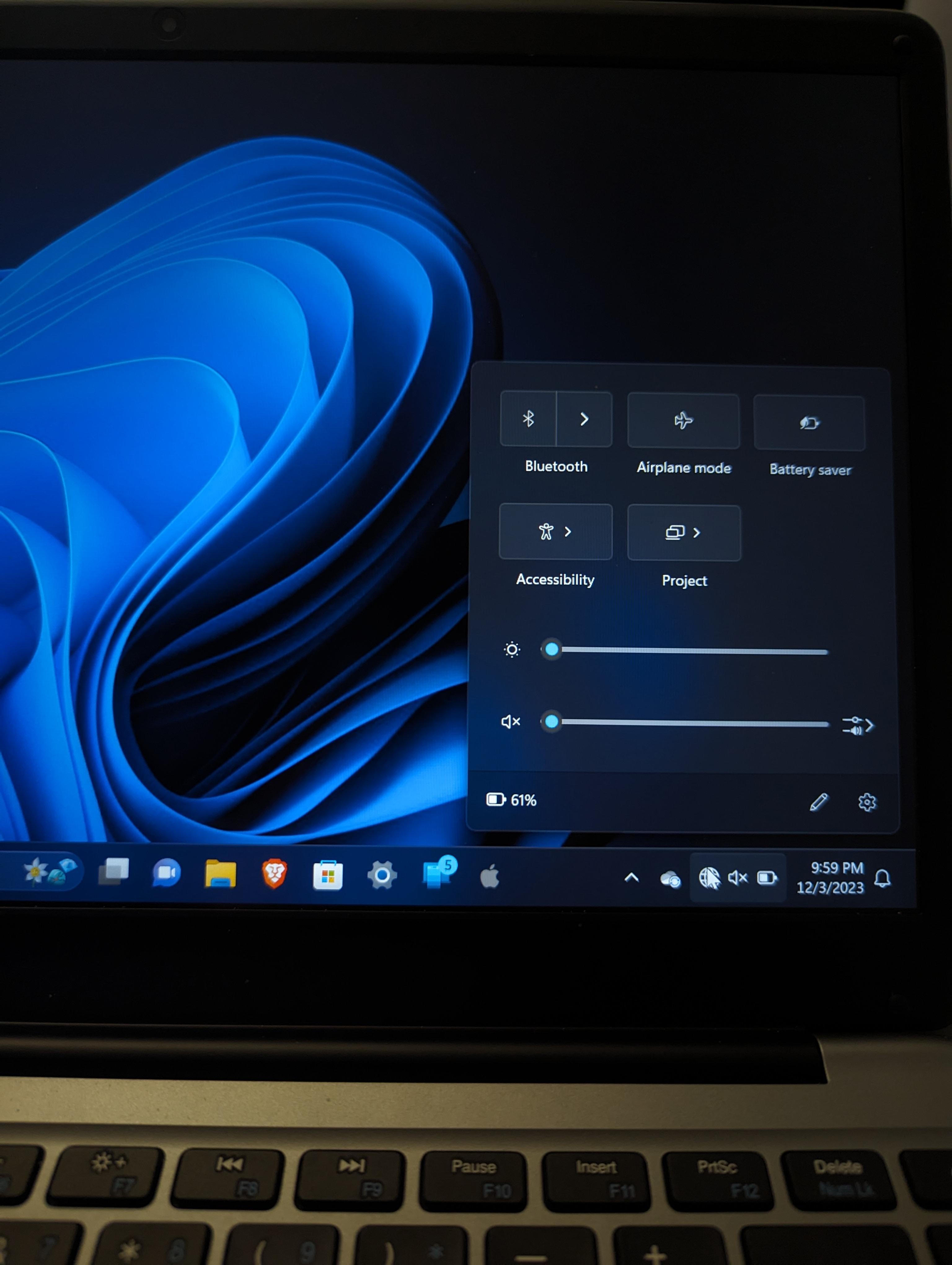 My laptop isn't connecting to the WiFi, what do I do? r/windows