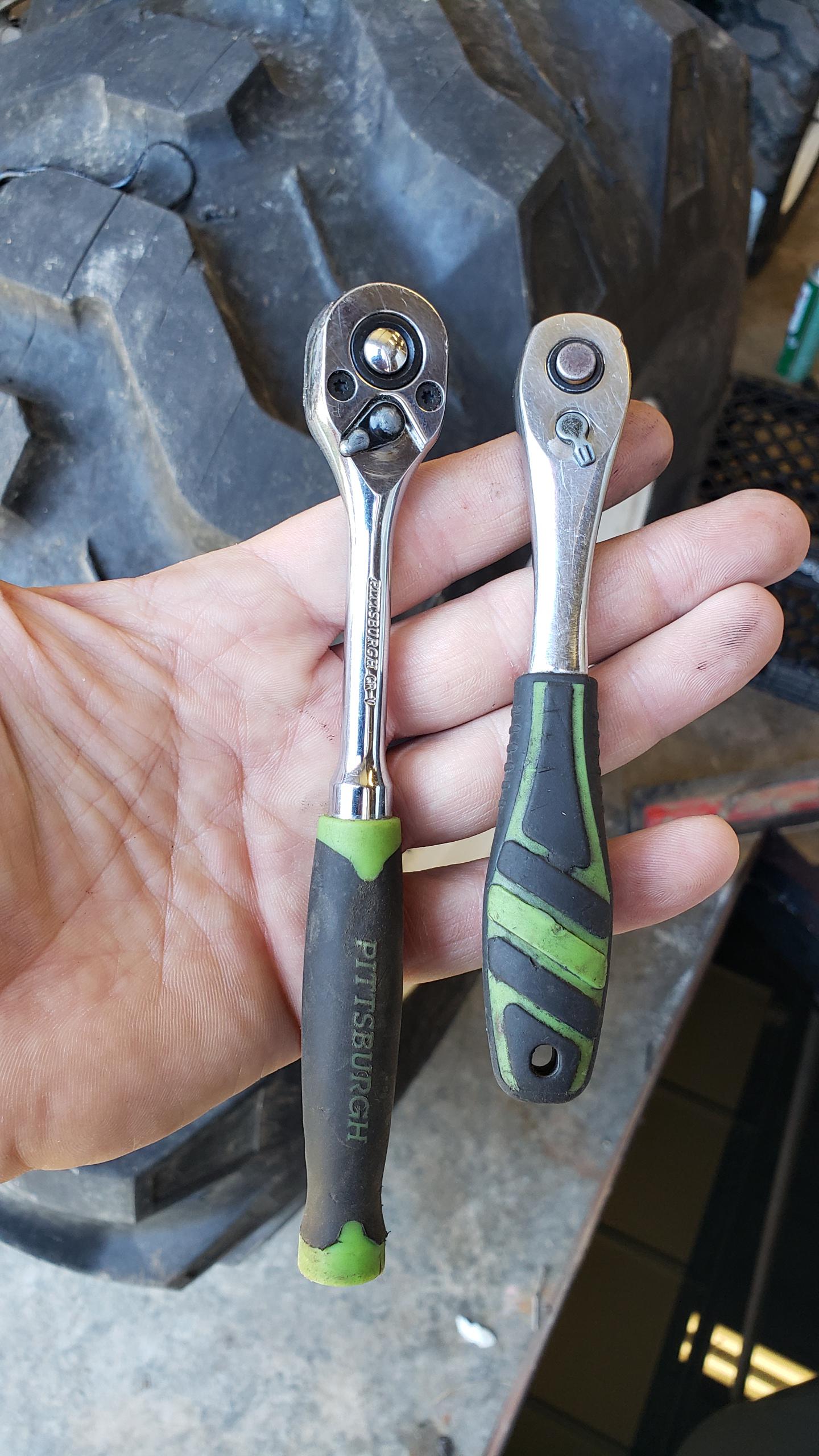 The best 1/4" ratchet ever, with they still sold it (ratchet on the