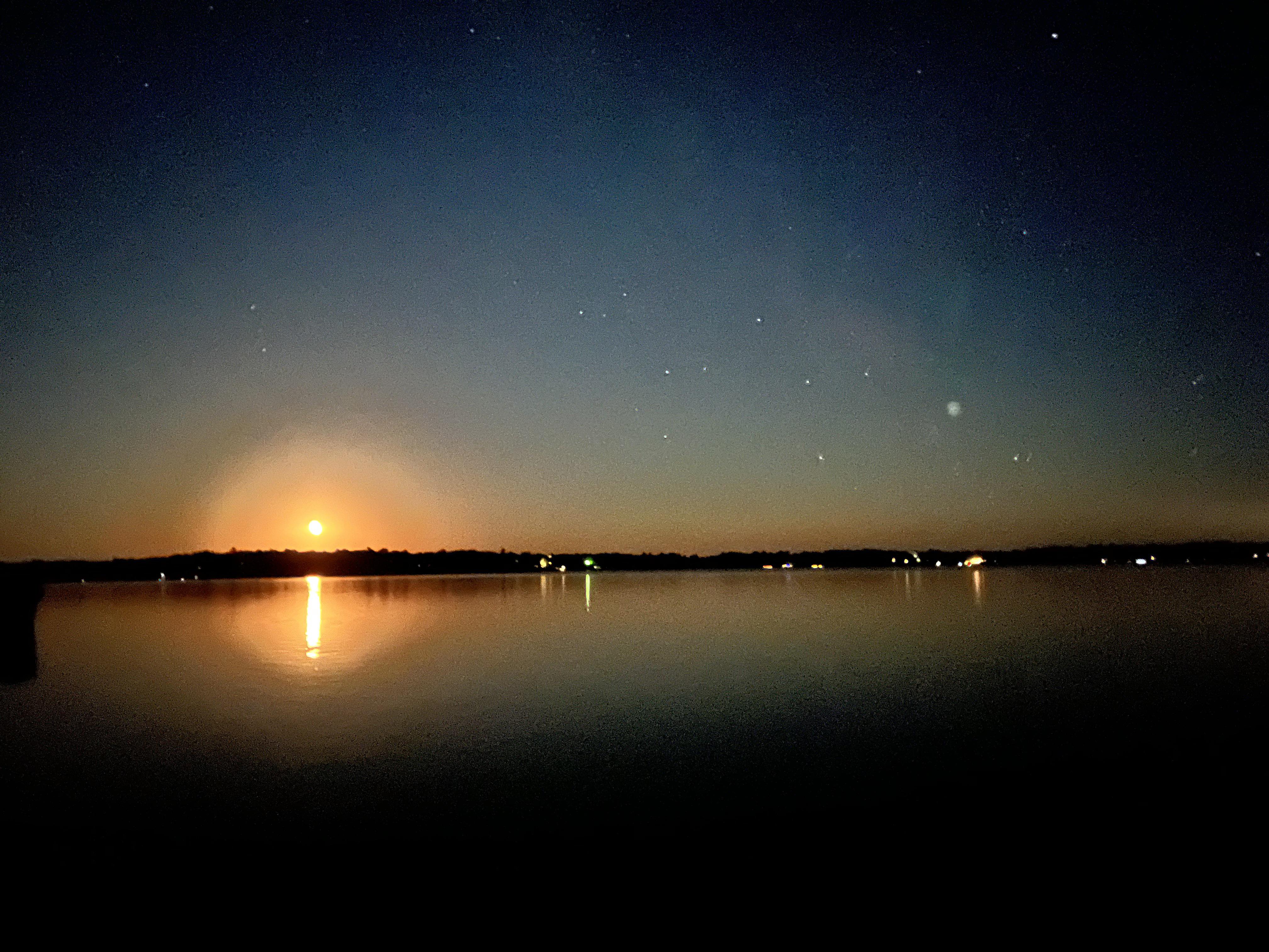 [OC] Minnesota Moonrise r/pics