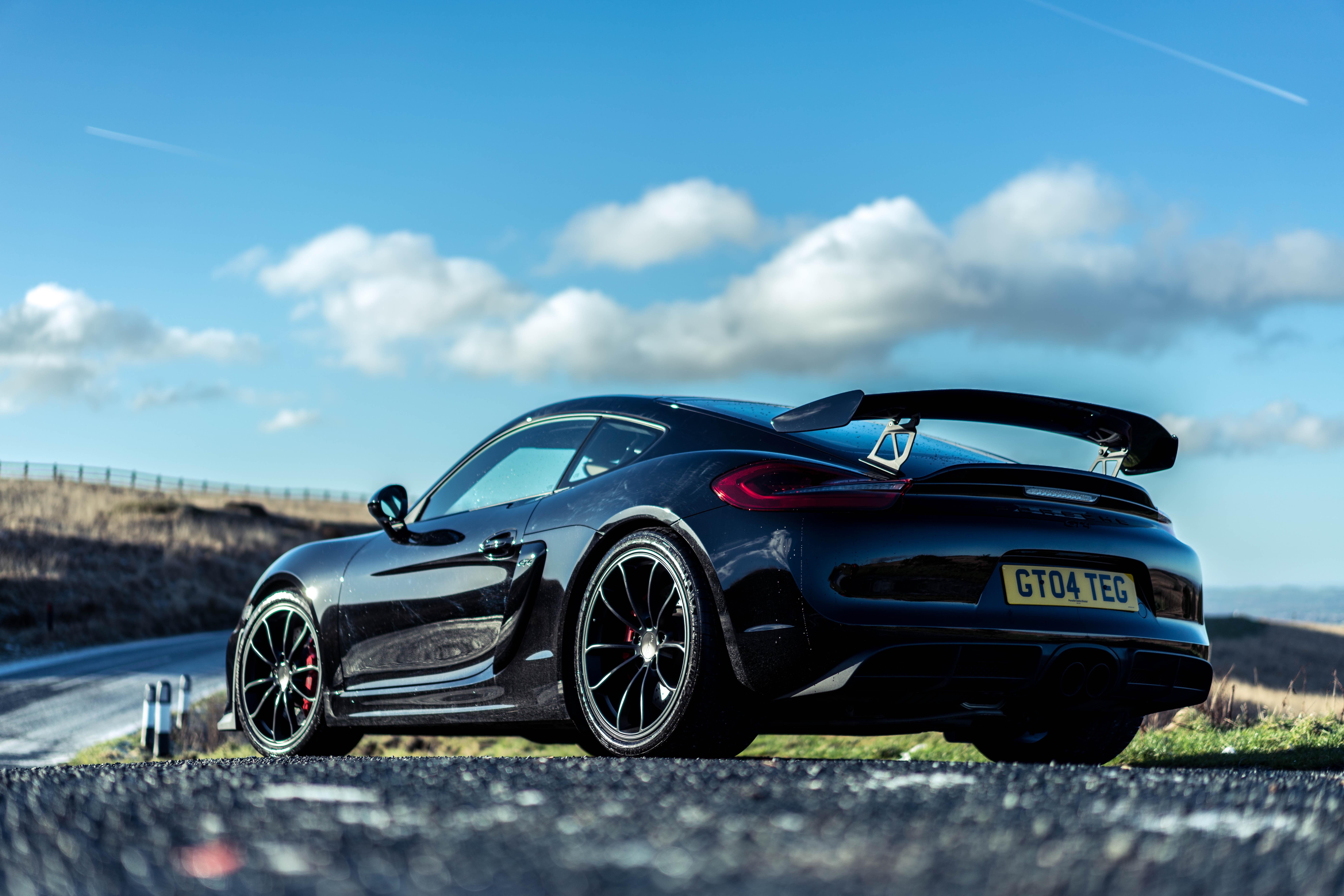 The best car I’ve ever owned, Porsche GT4... r/Porsche