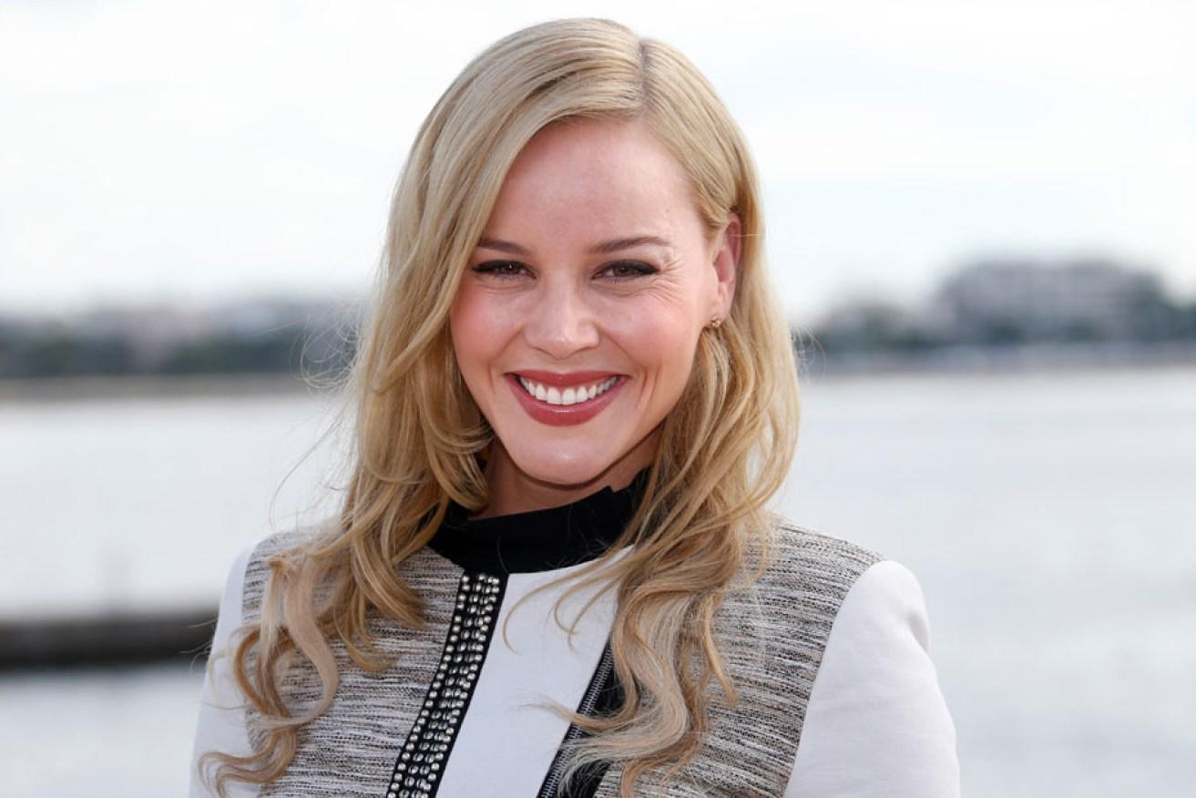 Abbie Cornish : PrettyGirls