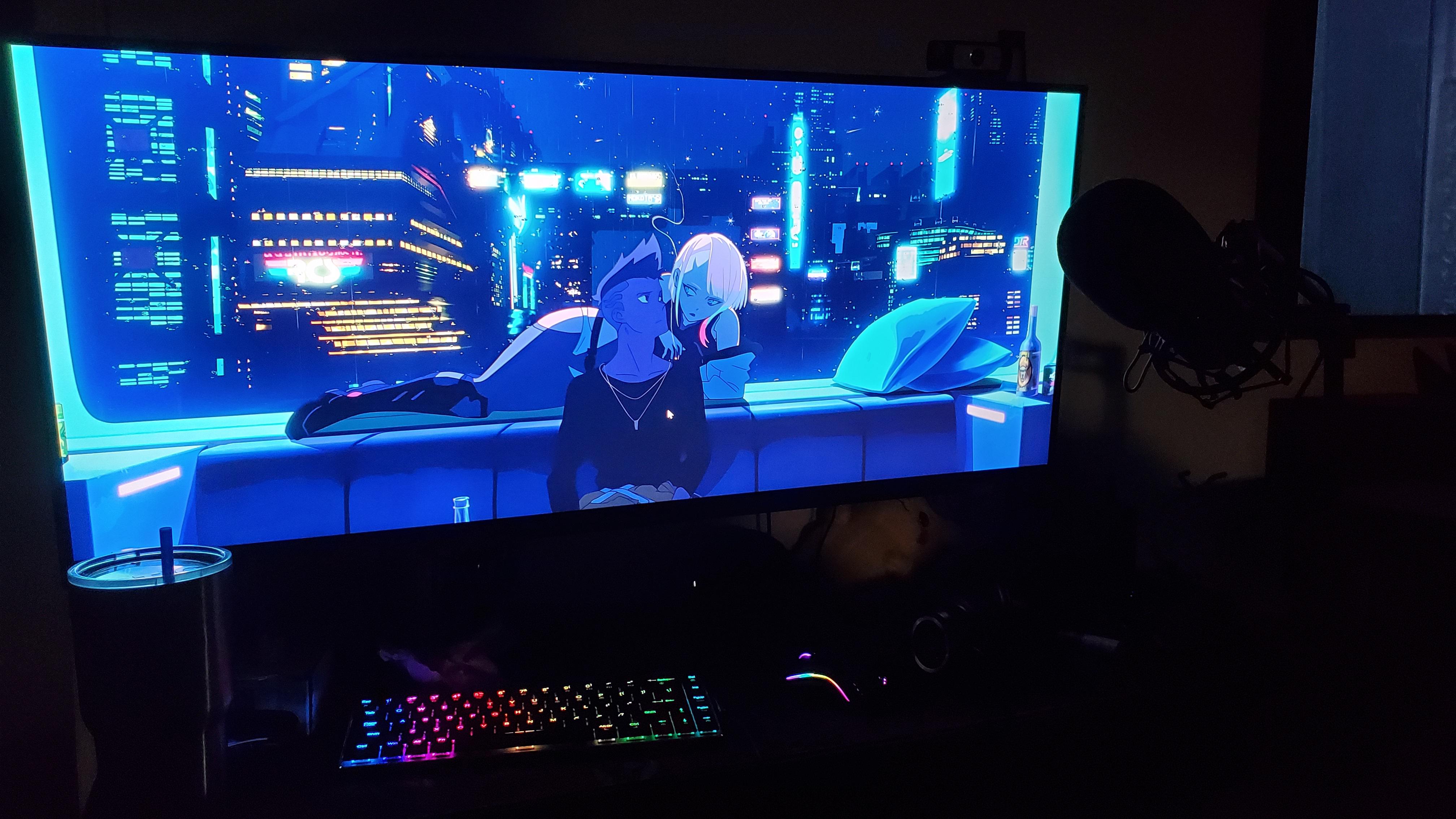 I might have to go back to a 34. A 40" ultra wide might be overwhelming