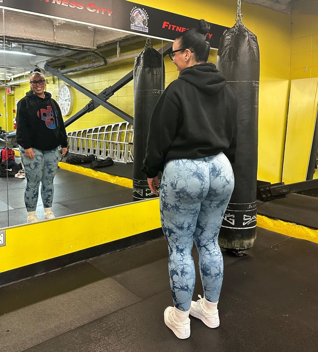 @thickfrenchie : GymGlutes