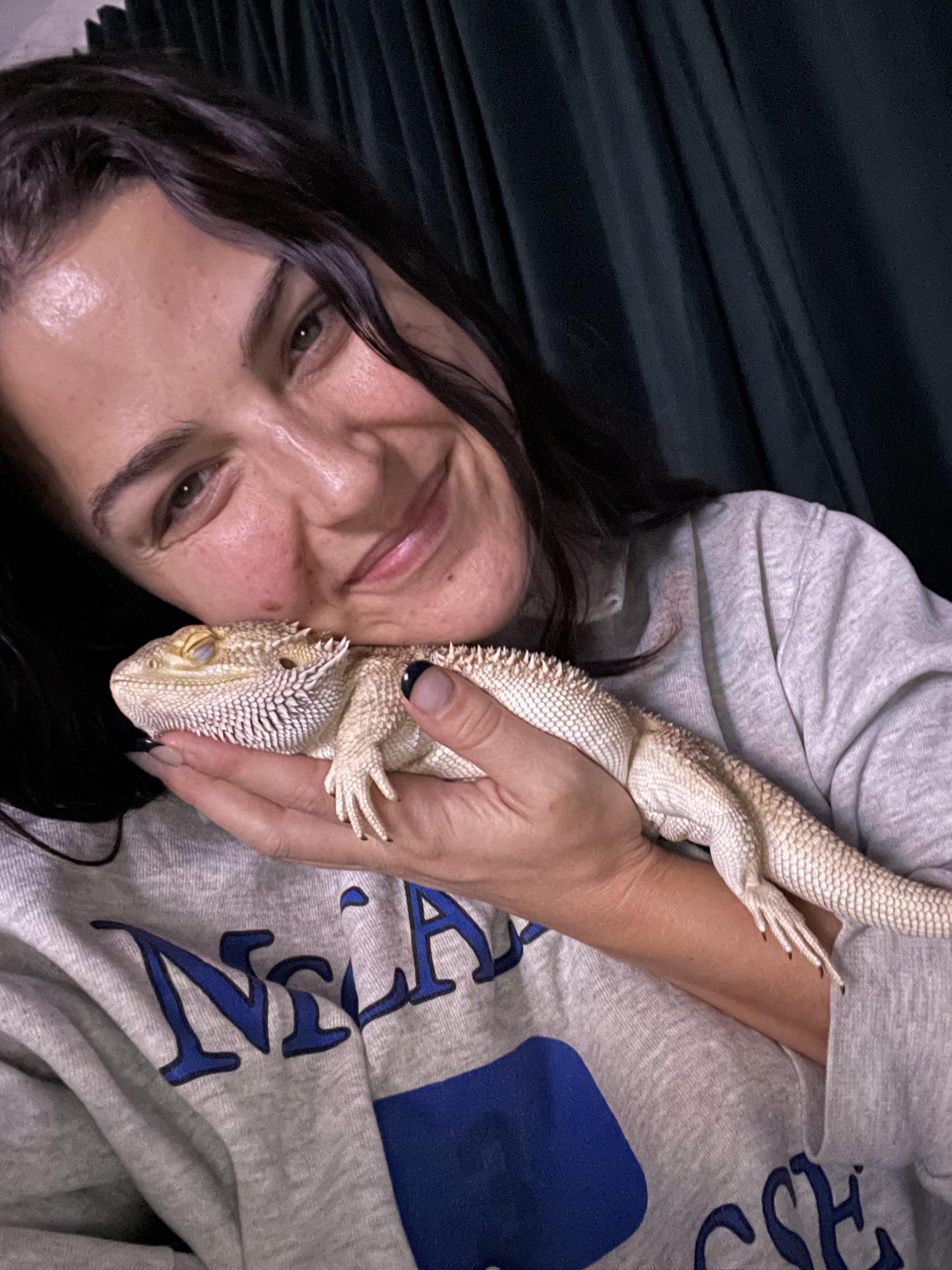 Can Beardies get too attached? He’s only calm when he’s laying on my