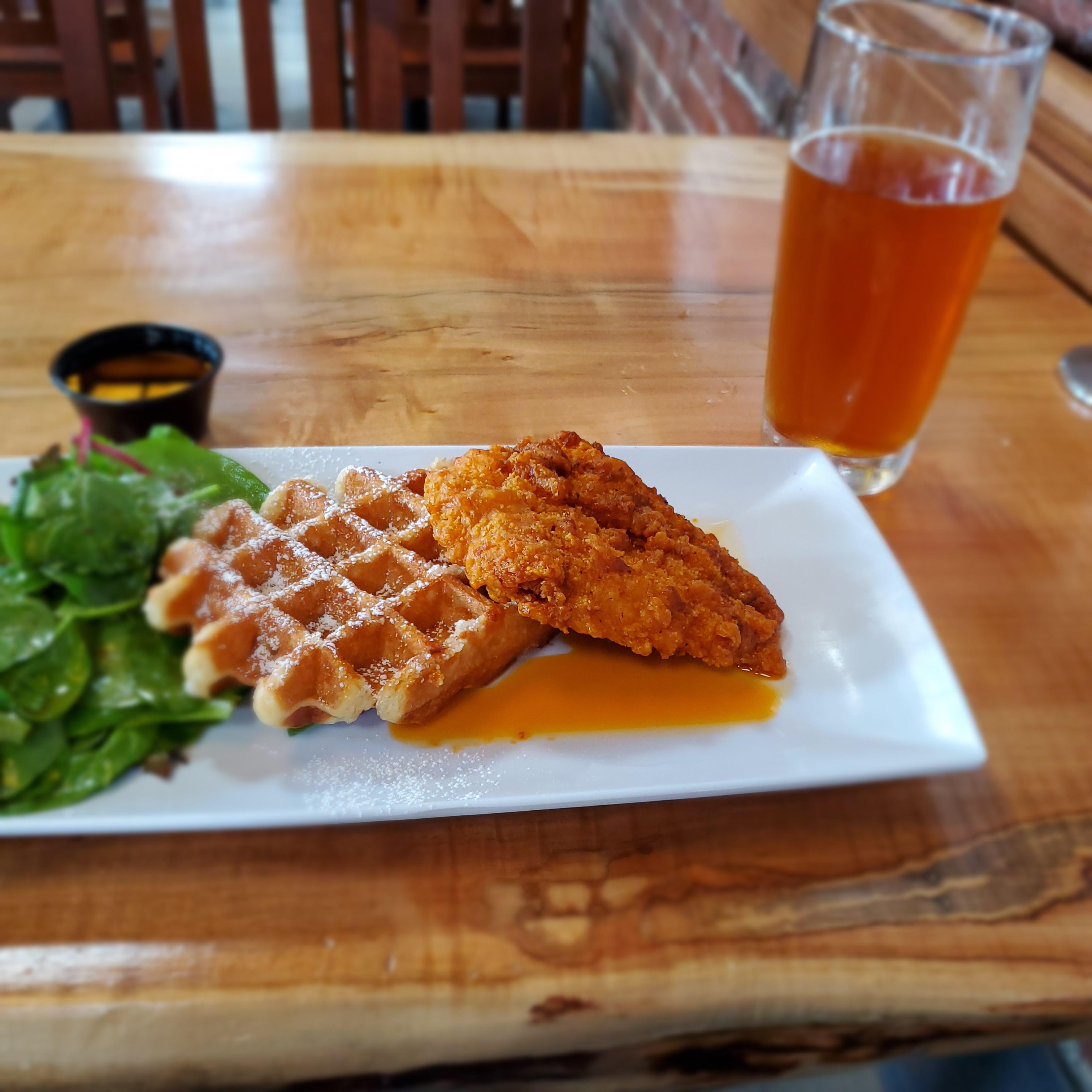 Columbus Chicken n Waffle Review 03 Ohio Brewing Company 4.75/5 r