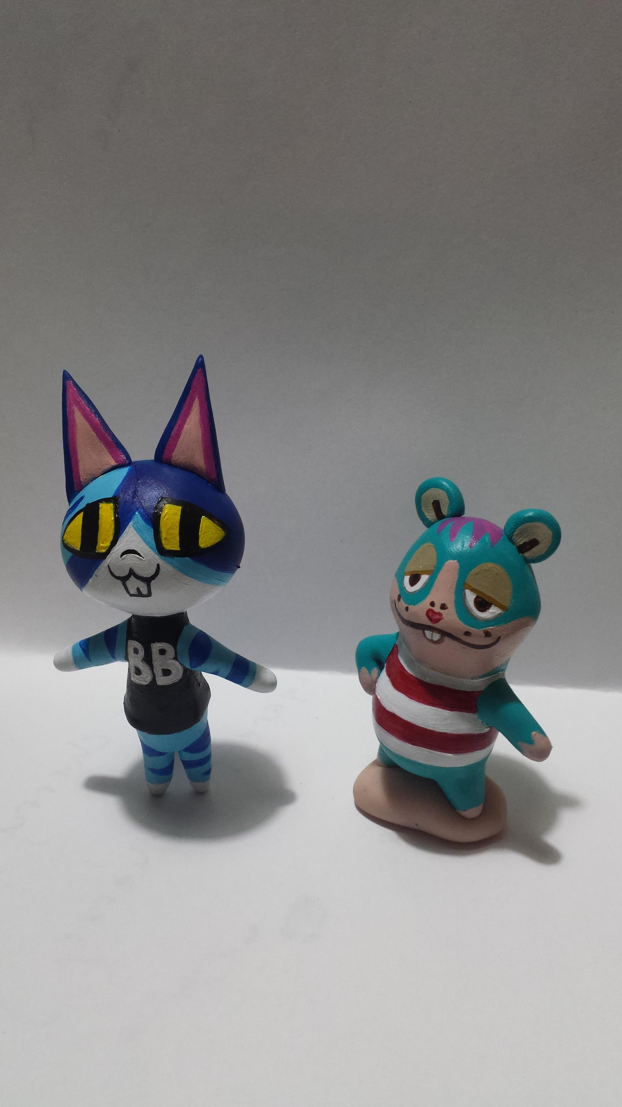 A couple more Animal Crossing sculptures I made for a redditor! r/AnimalCrossing