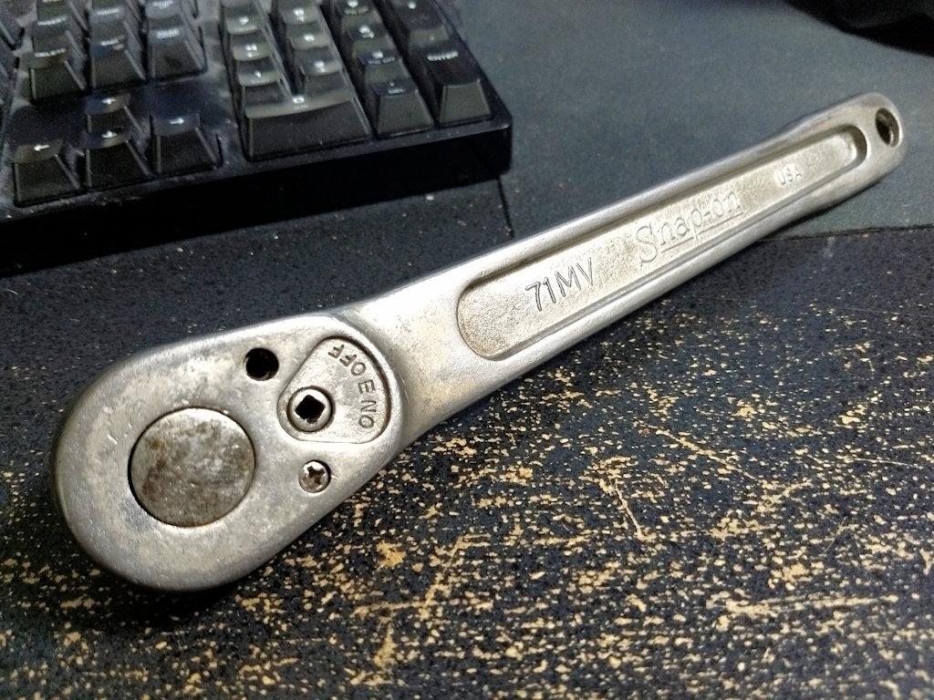 this old snapon ratchet was reddishbrown yesterday r/toolporn