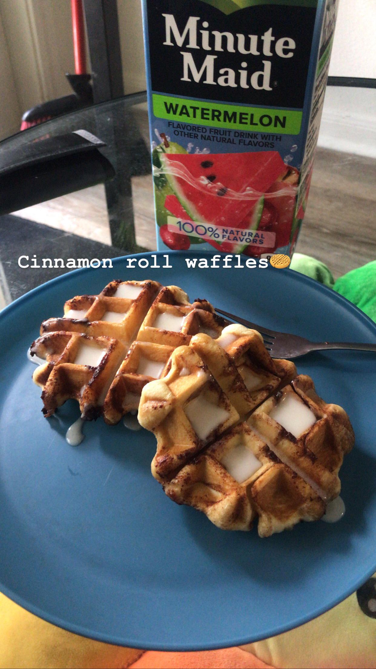 Good eats??? Cinnamon roll waffles that I made with my waffle maker🧇😋