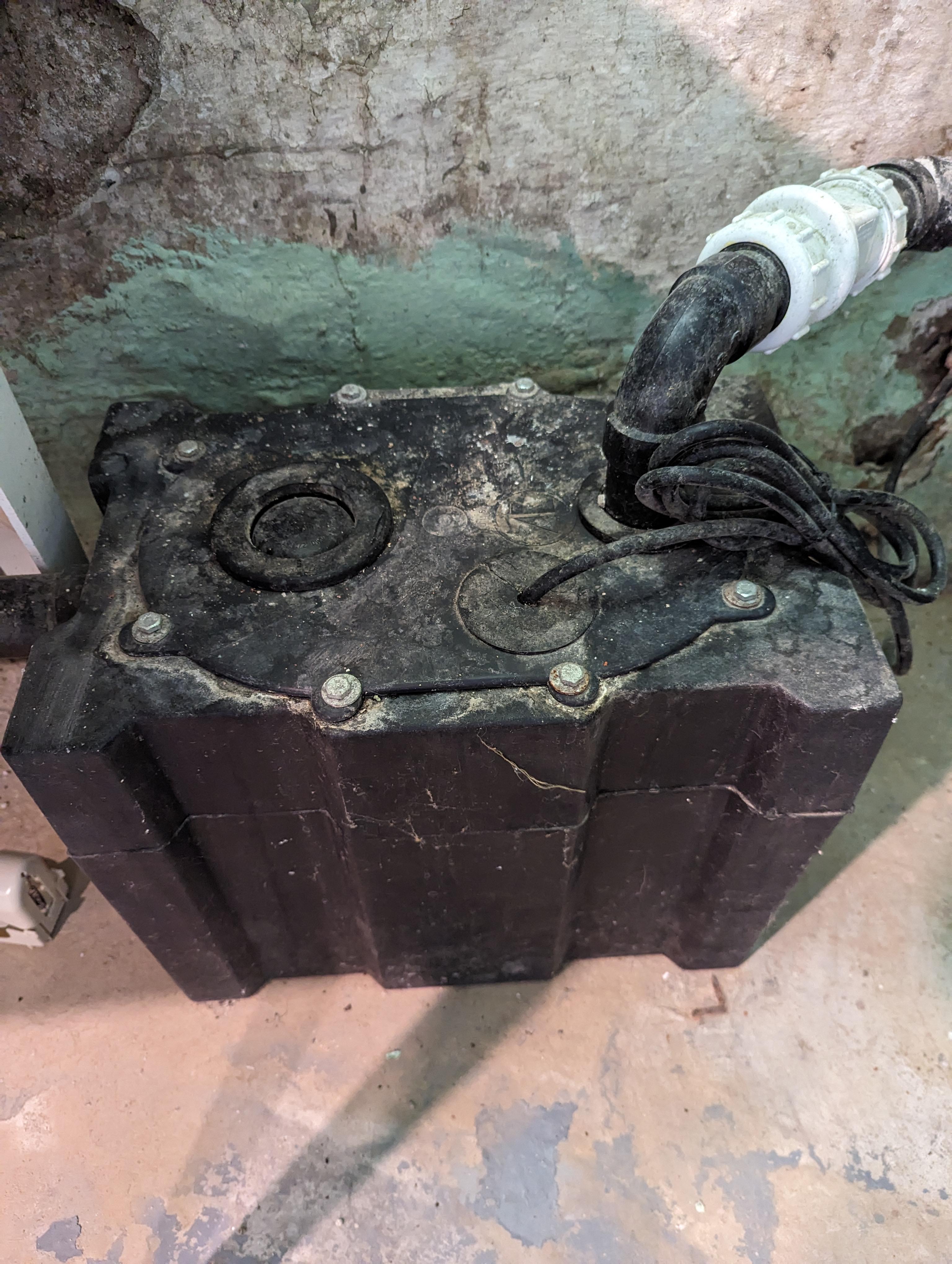 Why does my pump sound like a washing machine? r/Plumbing