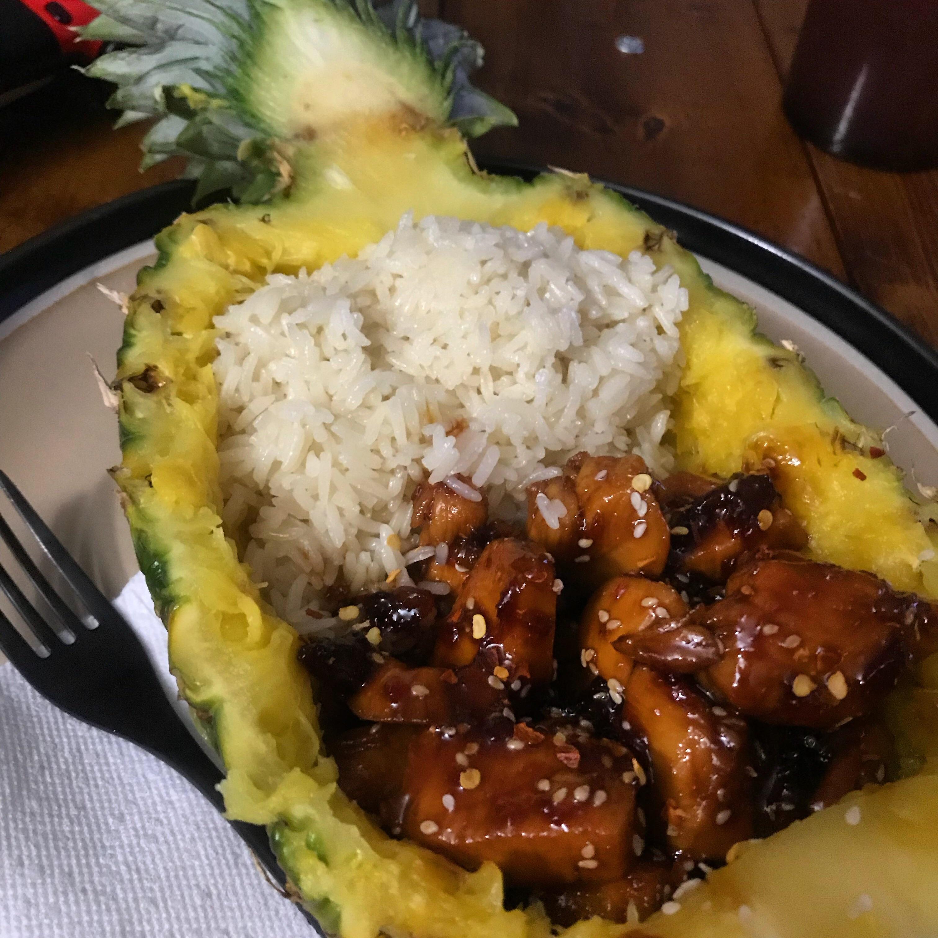 [Homemade] Chicken Teriyaki Pineapple bowls. r/food
