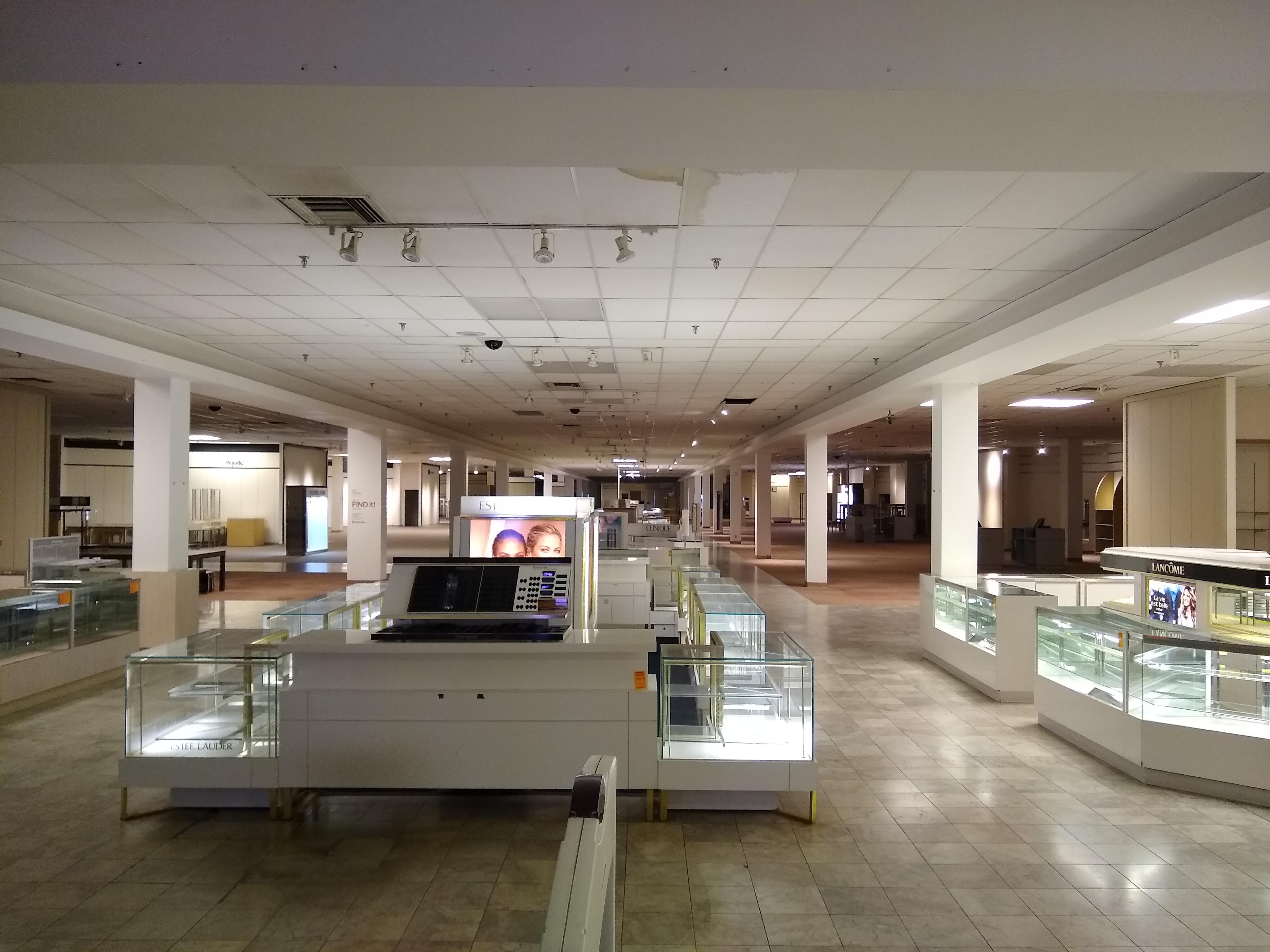 Closed Boston Store a dead part of the very alive East Towne Mall in Madison, WI r/deadmalls