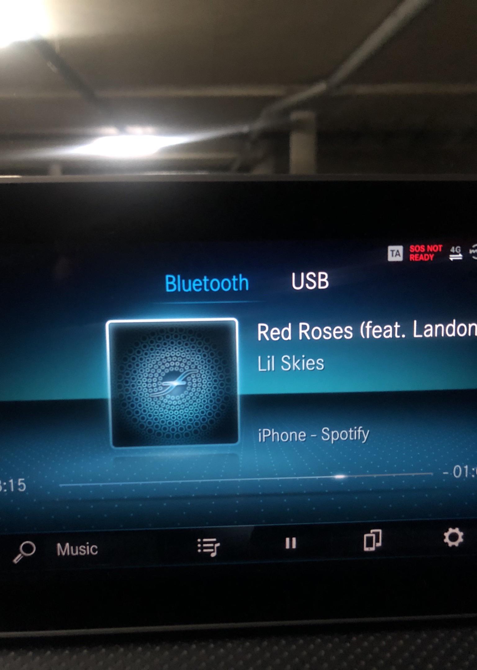 How to fix this issue? No cover photo of the song when i connect