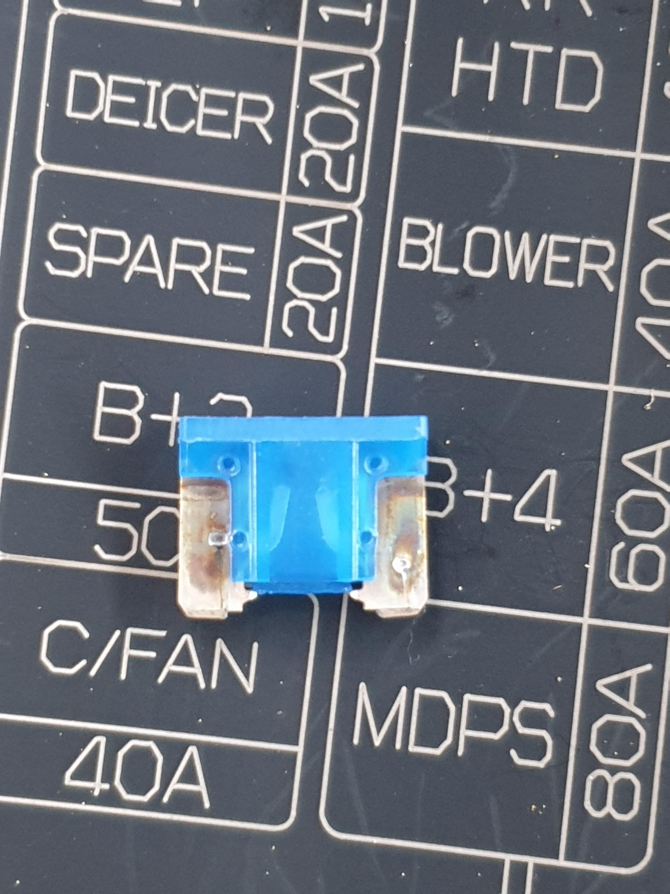 Does this brake light fuse look blown? r/AutoMechanics