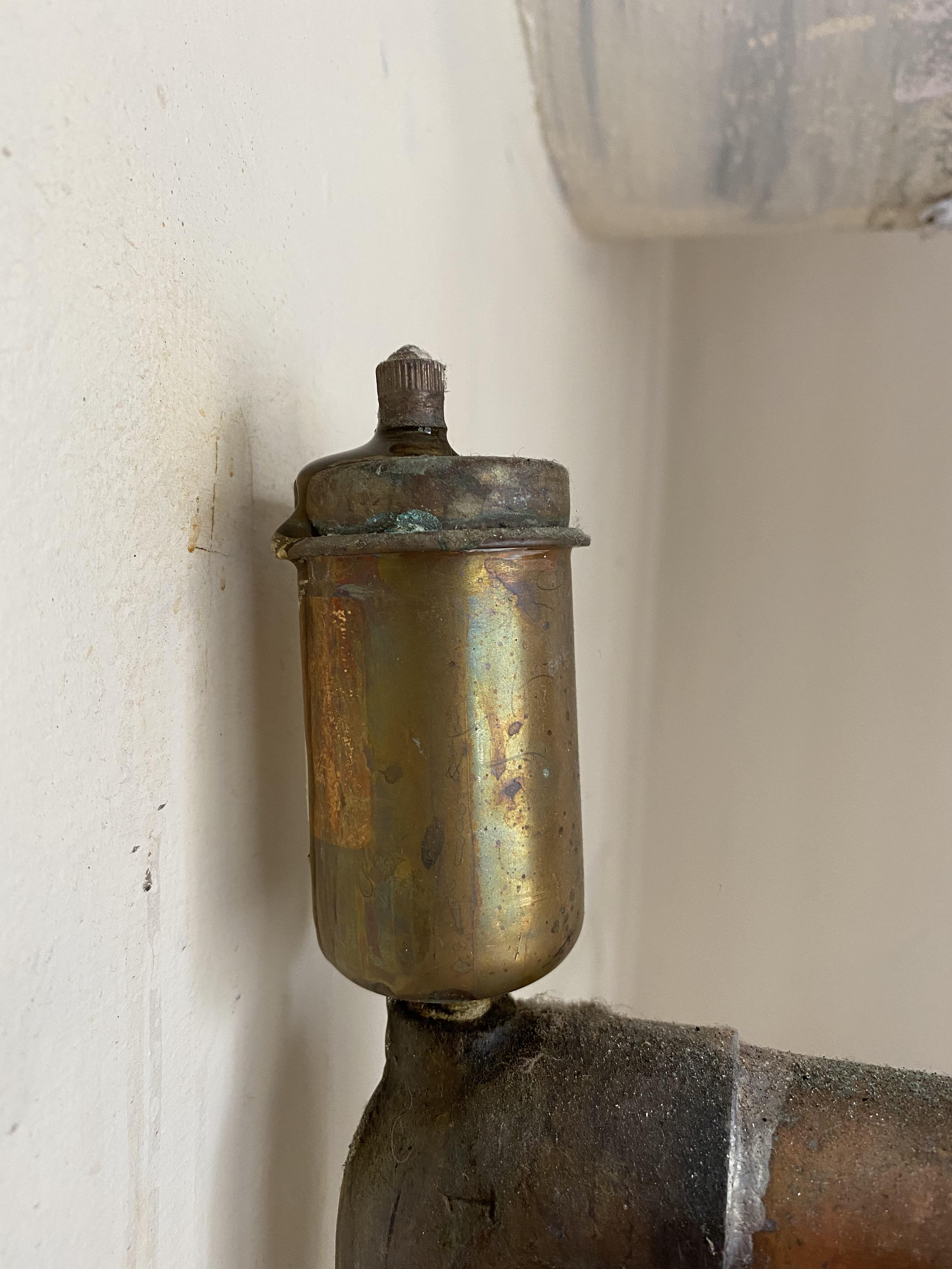 Boiler Part What Is This? Leaking water from top r/Plumbing