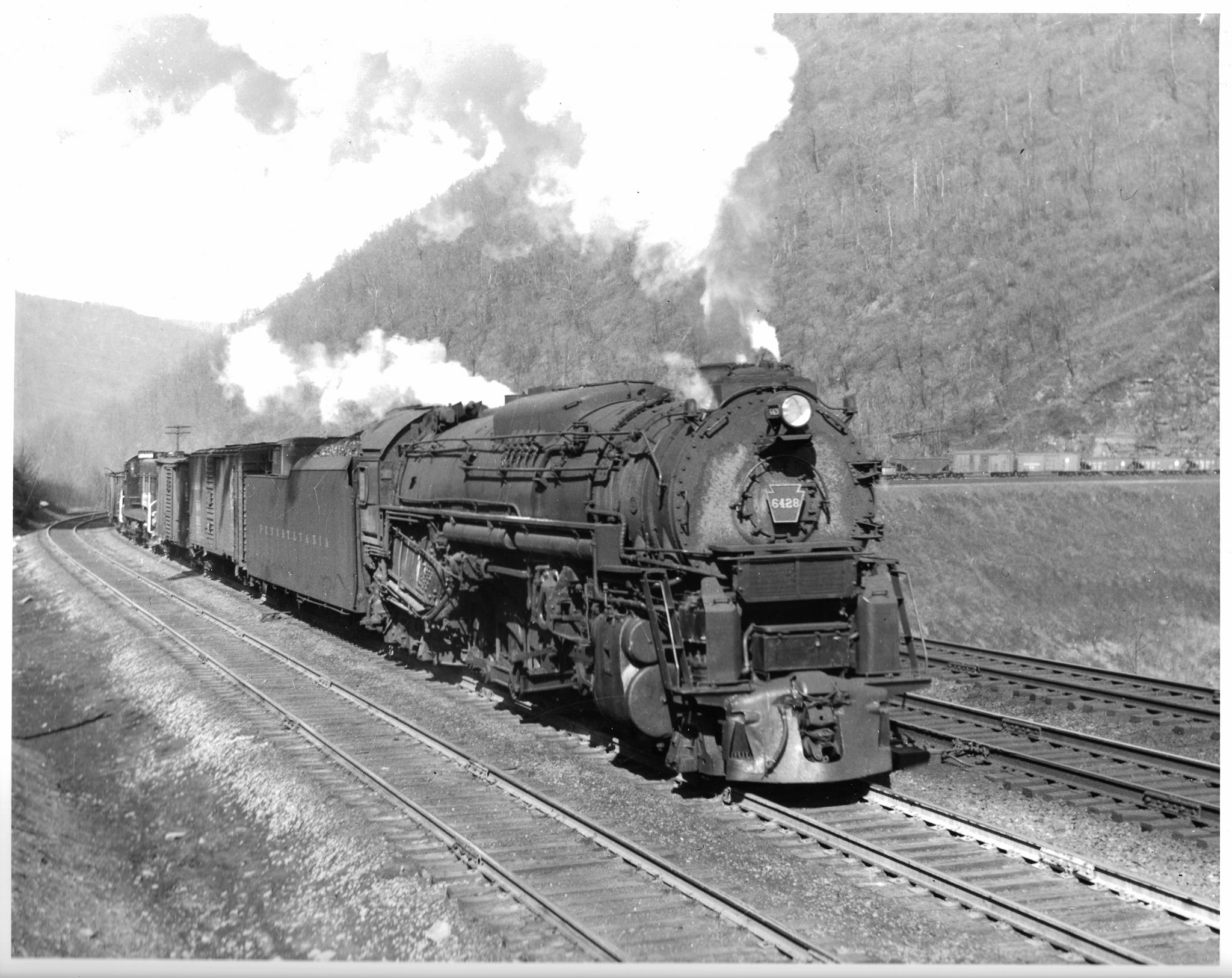 Pennsylvania Railroad J1 class "Texas" number 6428,2104 On the