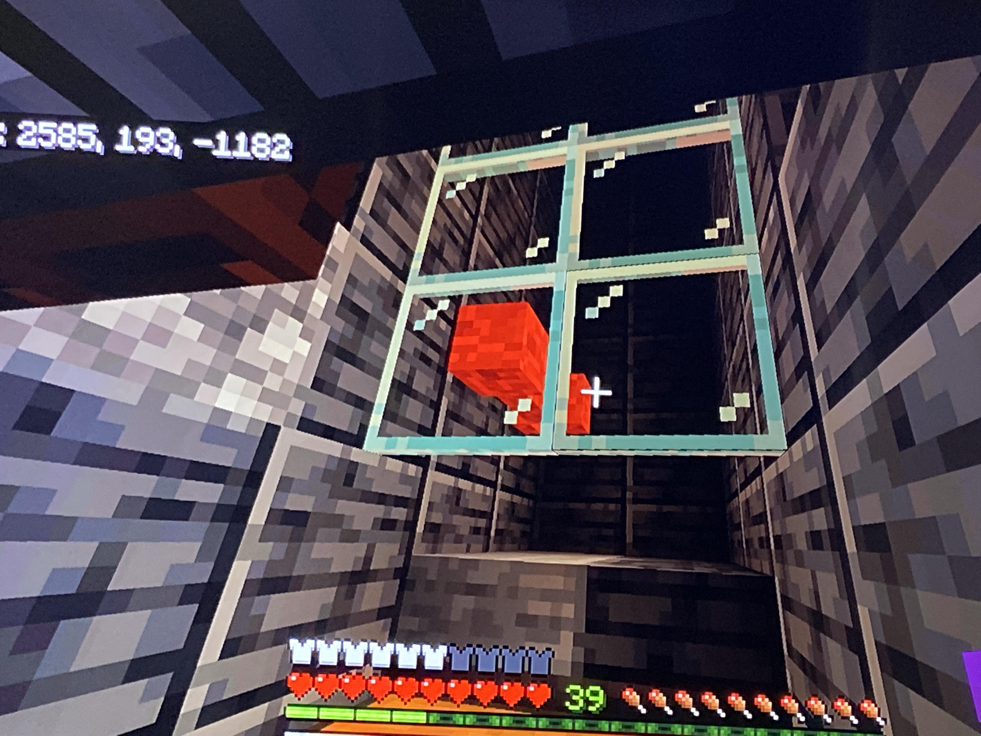 (Bedrock) Creepers keep dying before reaching the bottom of the kill