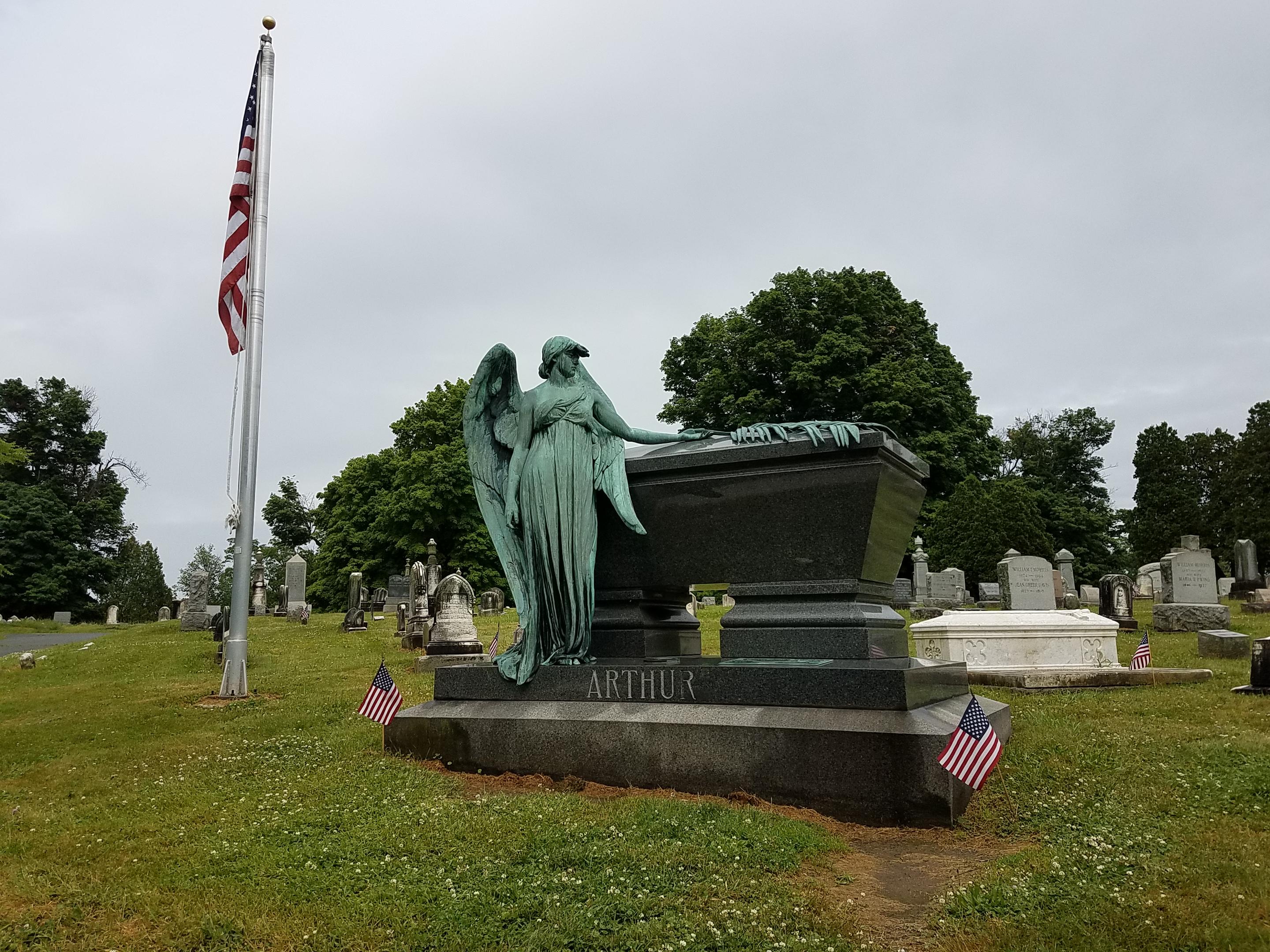Grave of Chester A. Arthur in Albany Rural Cemetery r/Albany