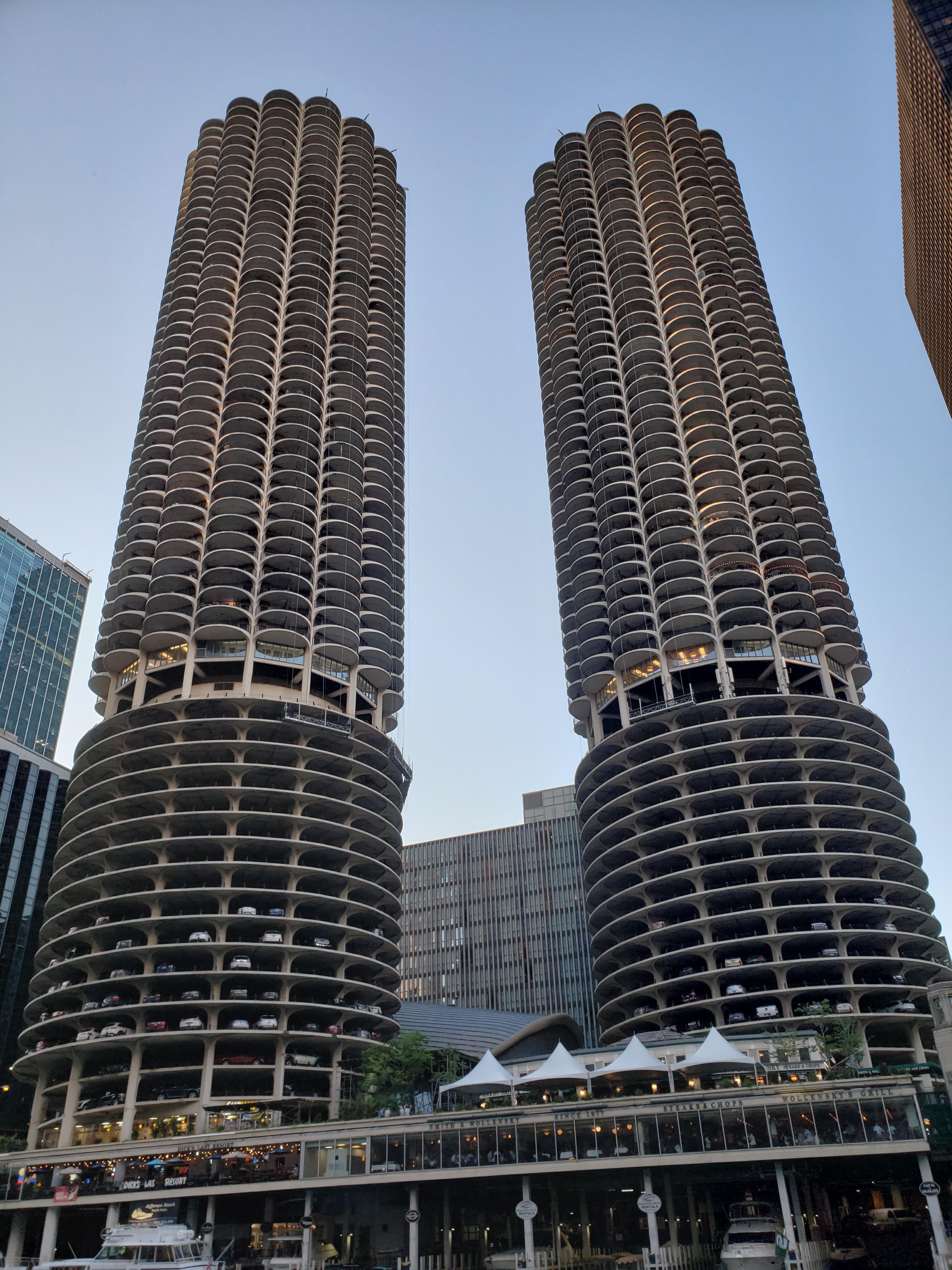 Yankee Hotel Foxtrot... Amazing city. Even better band. 😉 r/wilco