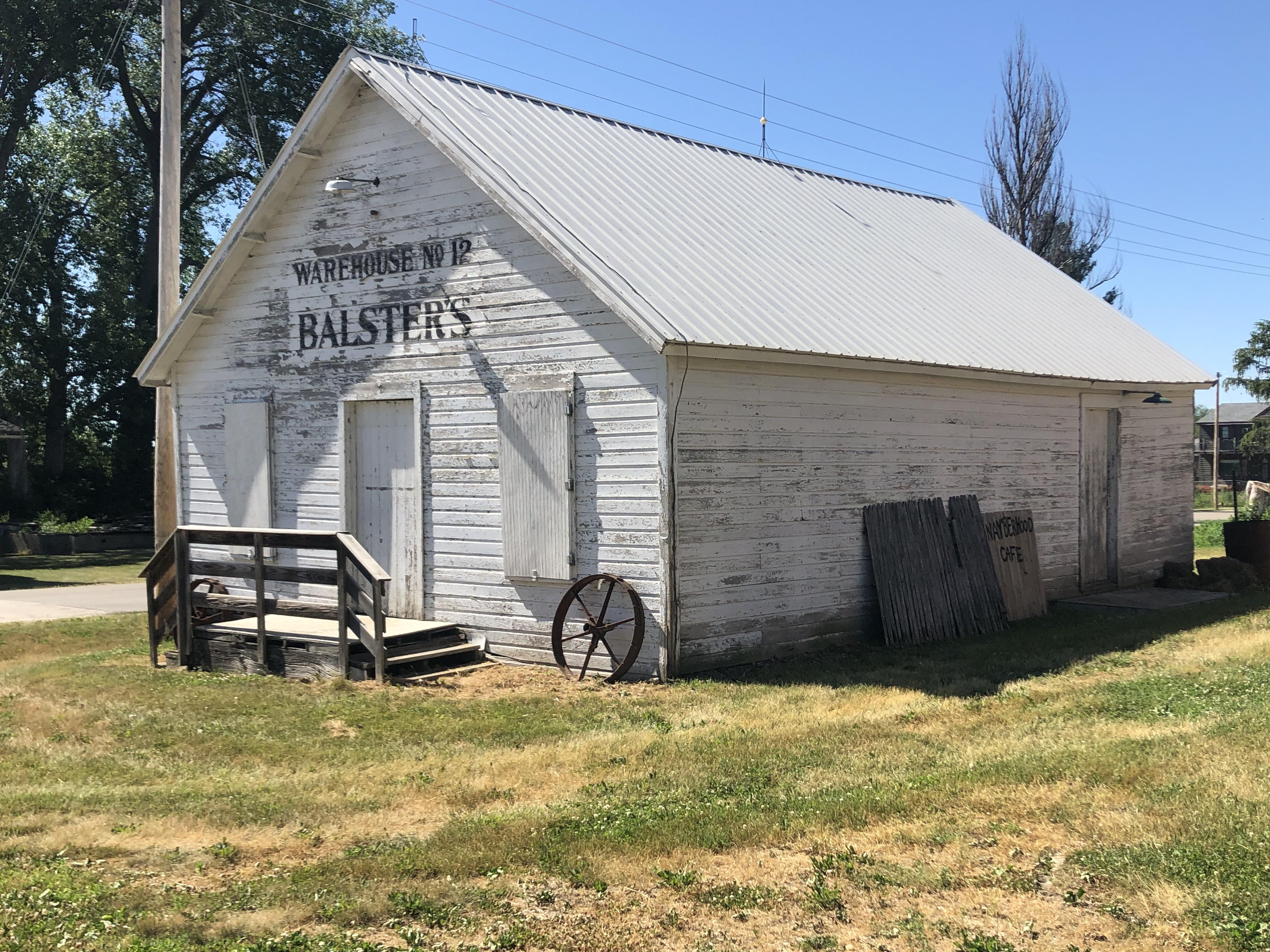 Pic from the Main Street of Scotch Grove Iowa. r/AbandonedPorn