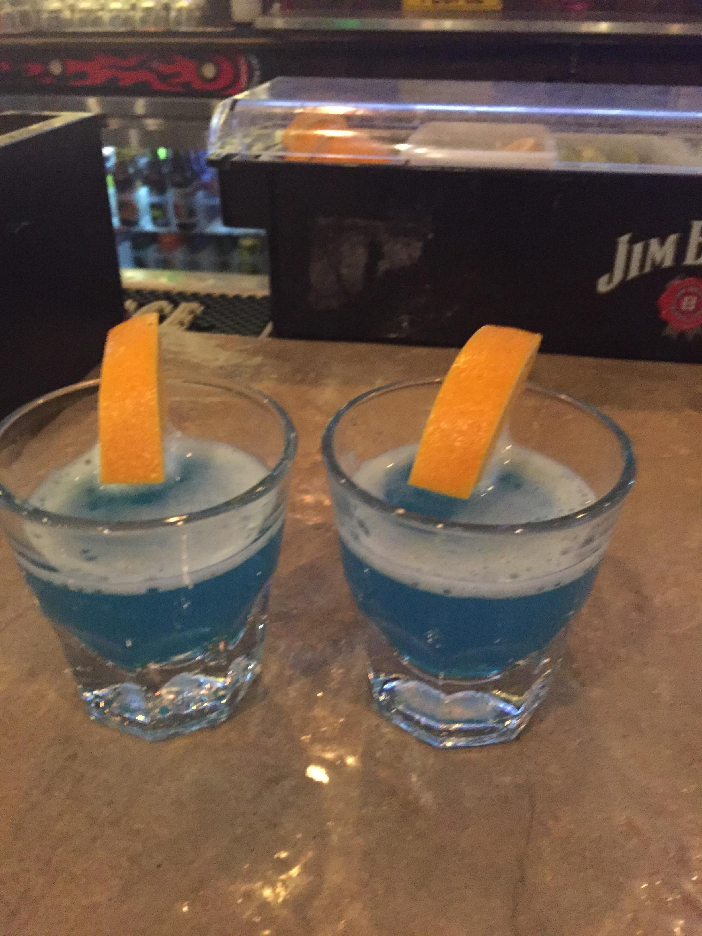 Asked my caps bar to make me an orange and blue shooter r