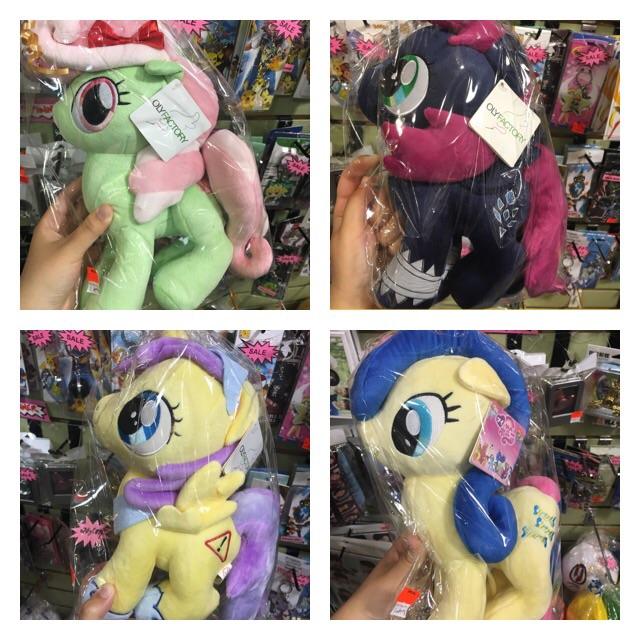 Found these at an anime store in Vancouver r/mylittlepony