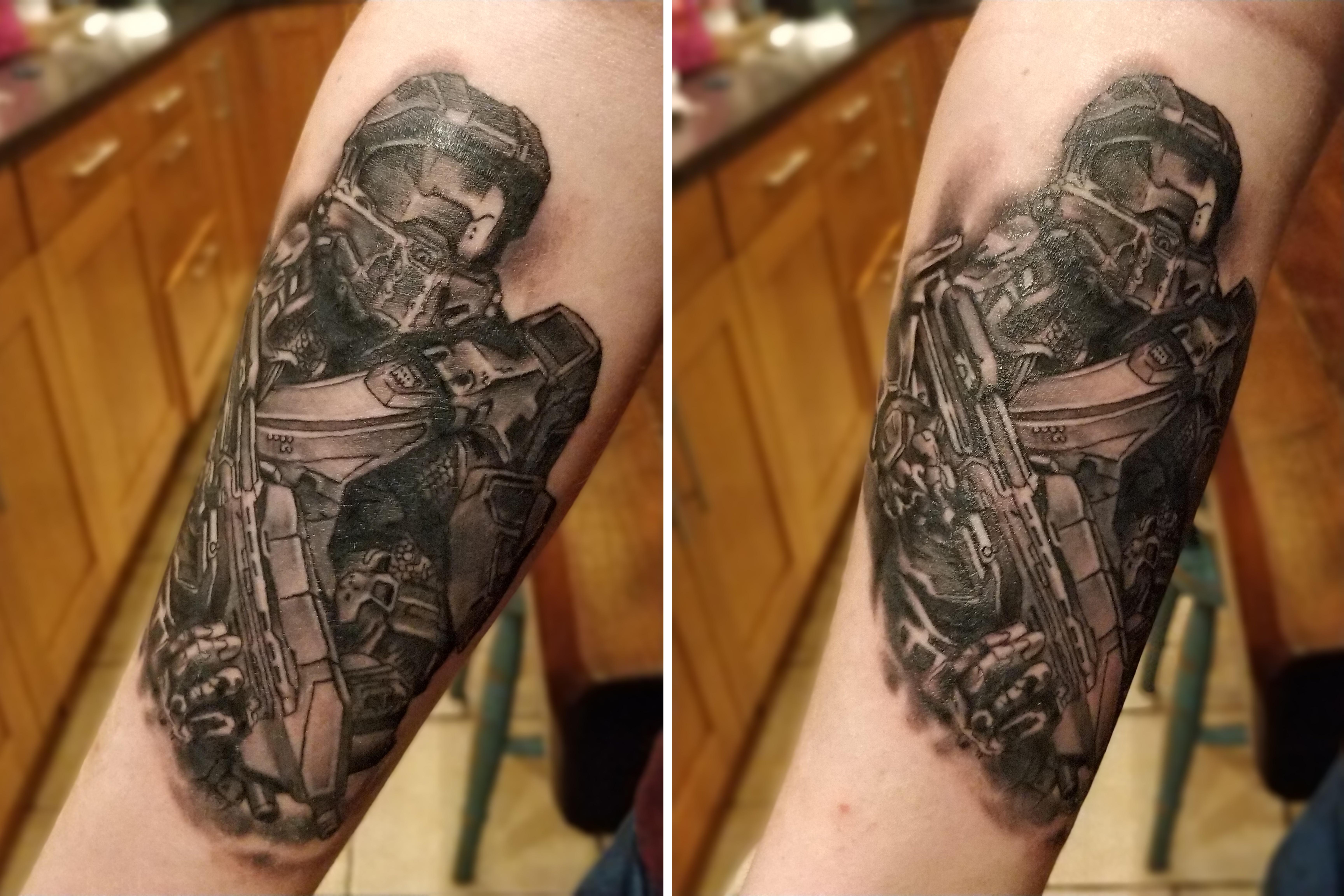 After 15+ years of playing Halo, I decided to get this.. (Tattoo) halo