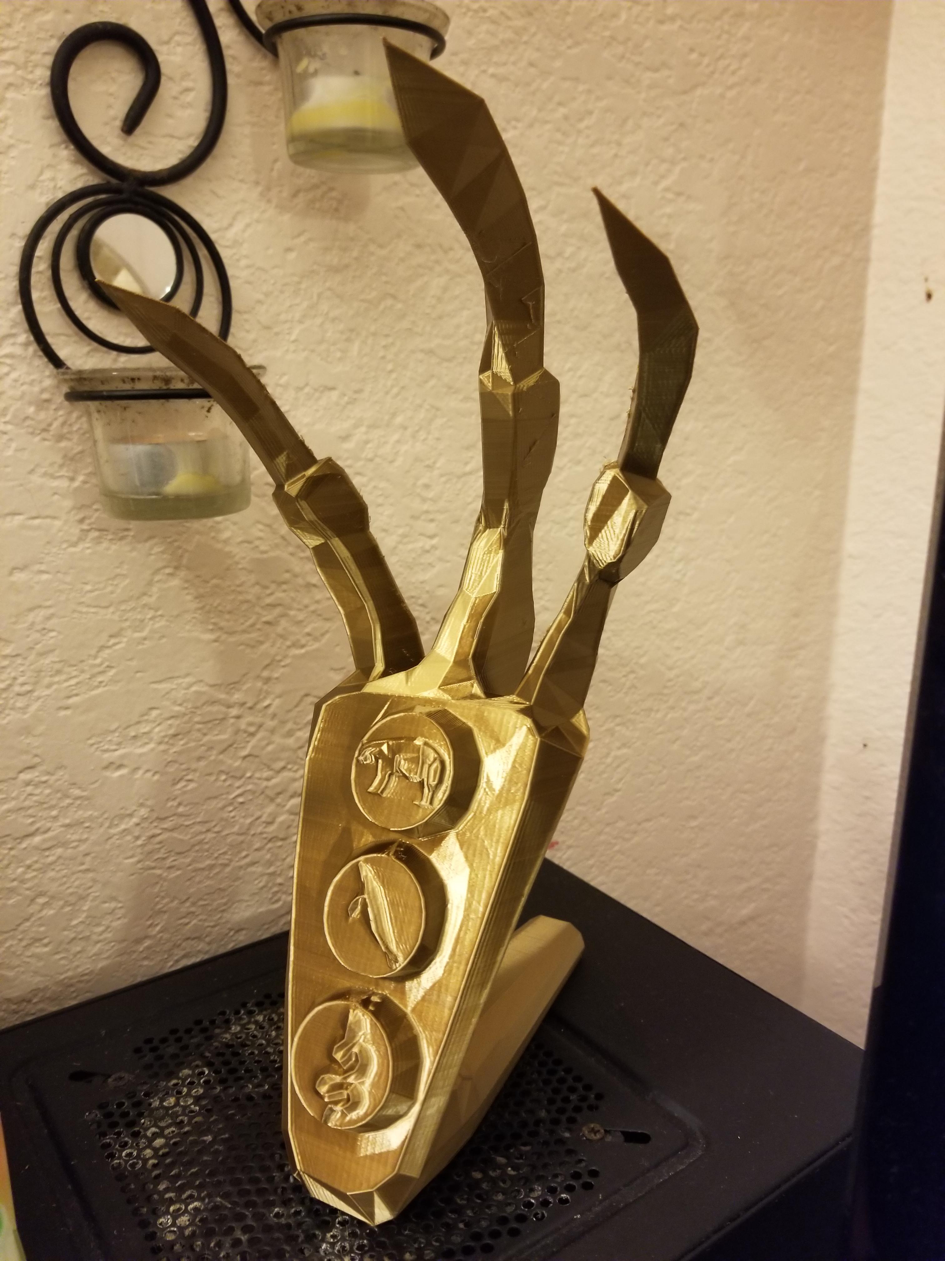 Printed my own golden dragon claw and saved a trip to Bleak Falls Barrow skyrim