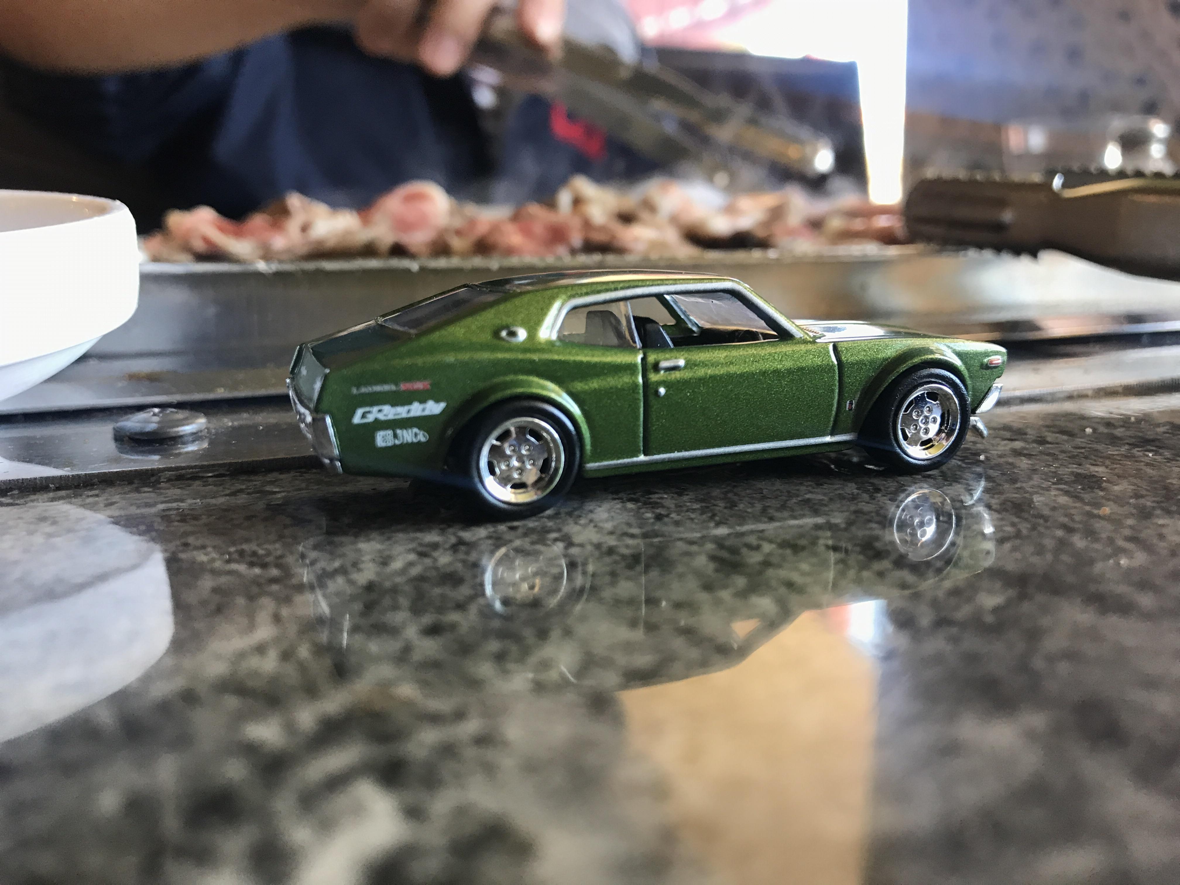 Japanese Nostalgic Car Nissan Laurel 2000SGX r/HotWheels