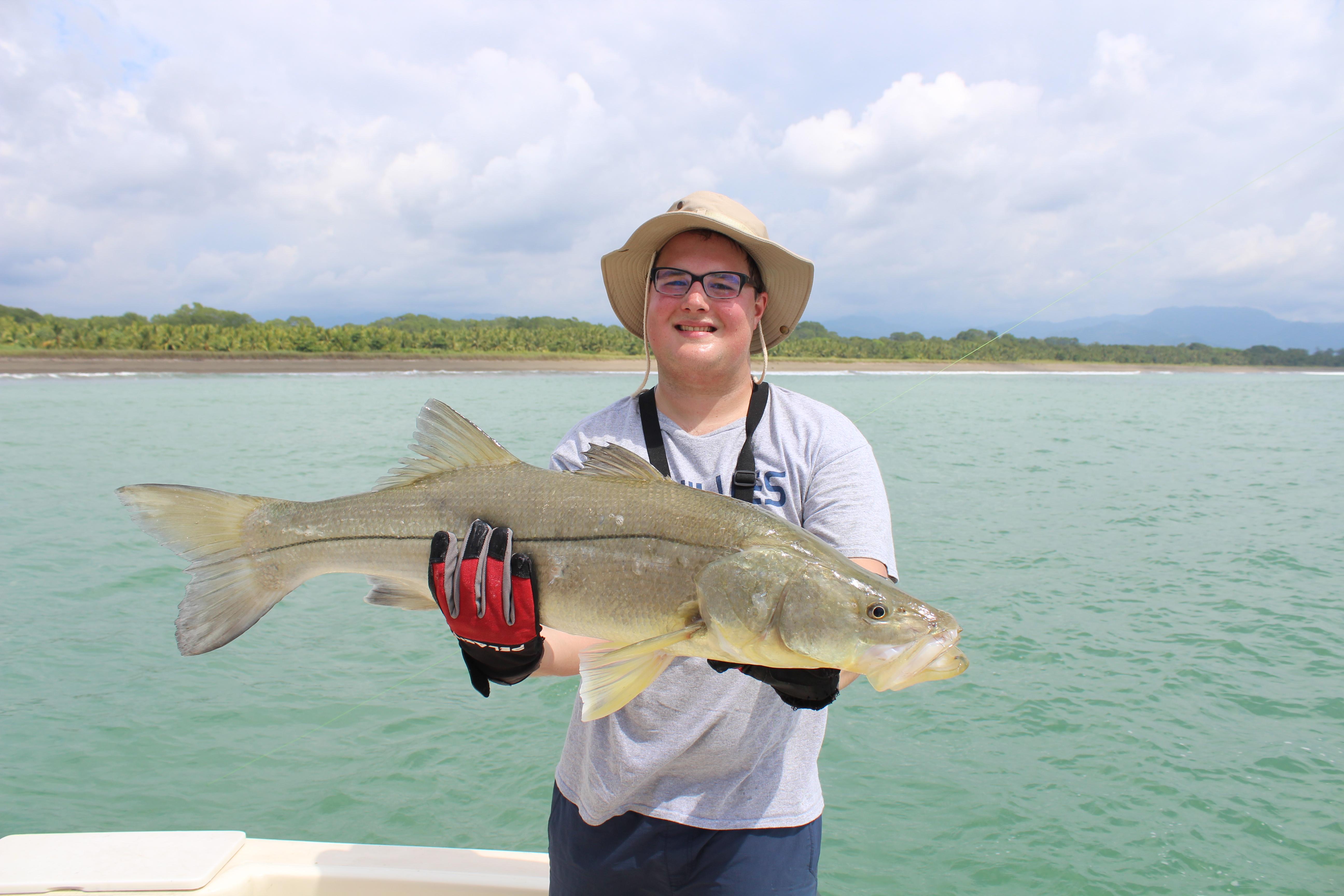 Honeymoon Snook! Quepos, Costa Rica inshore fishing with my wife r